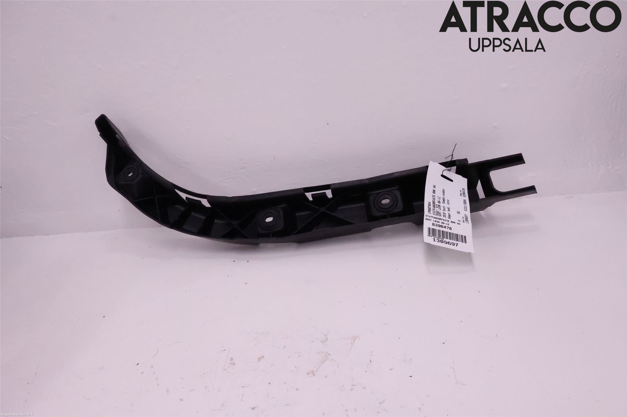 Seat LEON 06-12 Stötfångarfäste Bak Hö