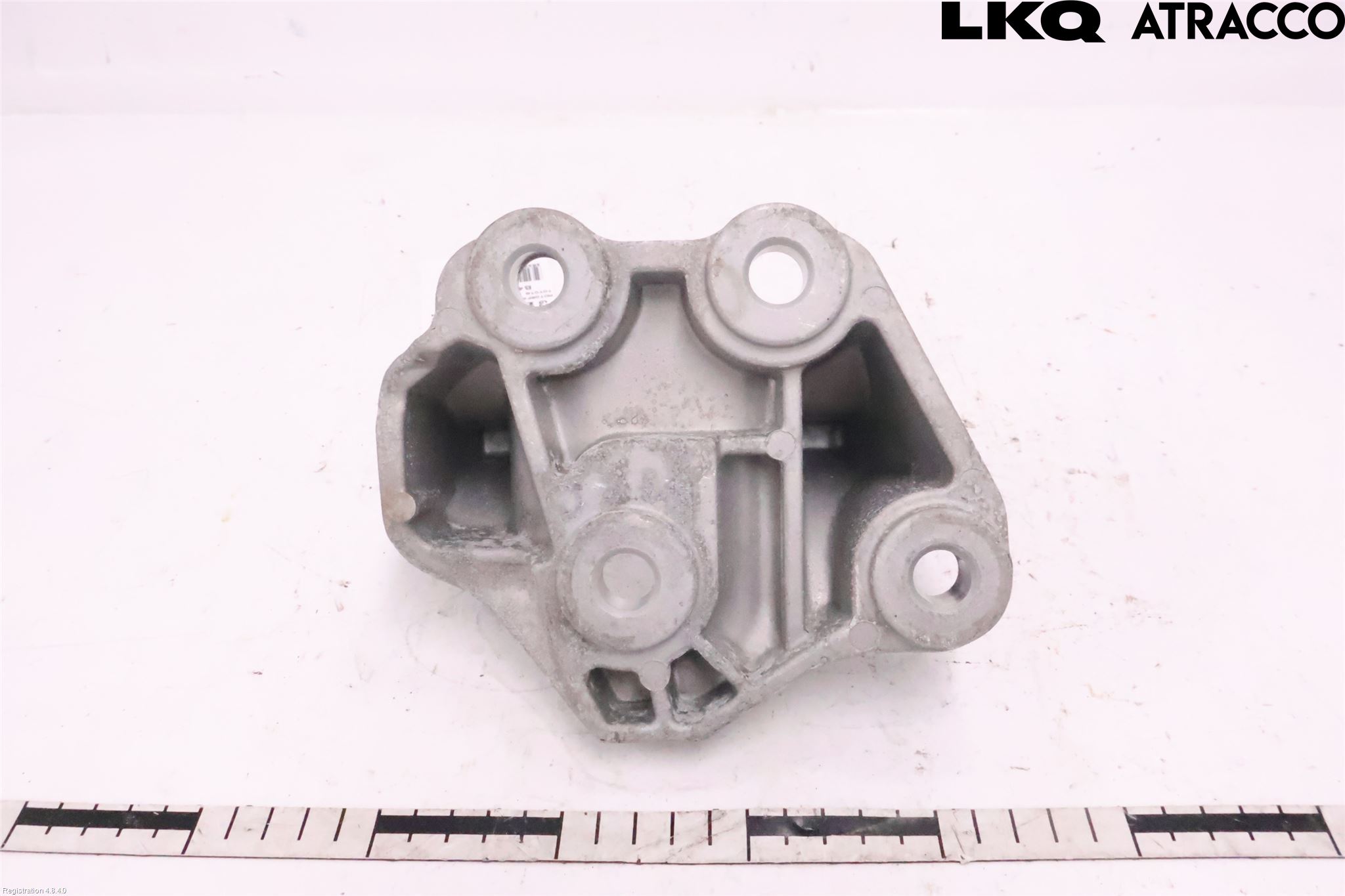 Toyota bZ4X EA10 22- Motorfäste