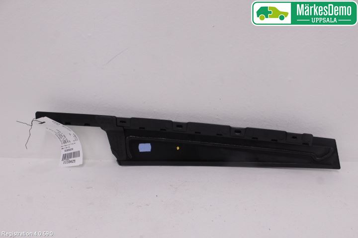 BMW 3 G20/G21/G80/G81 19- Dörr Dekorlist Fram Hö