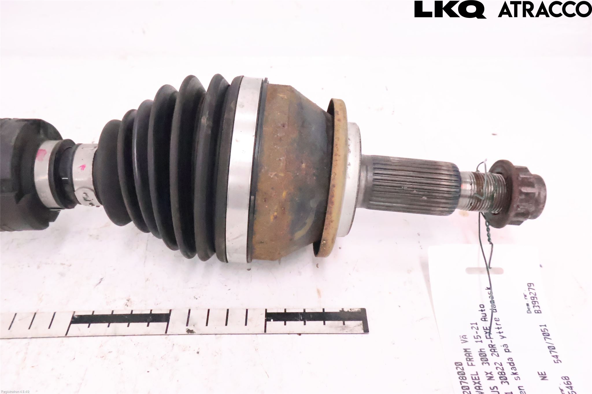 Lexus NX 300h 15-21 Drivaxel Fram Vänster