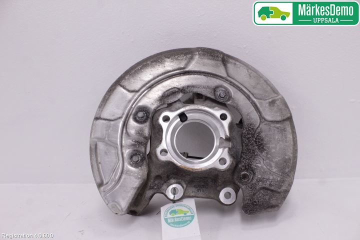 BMW 5 G30/G31/F90 17-23 Hjullagerhus-Spindel Vä B