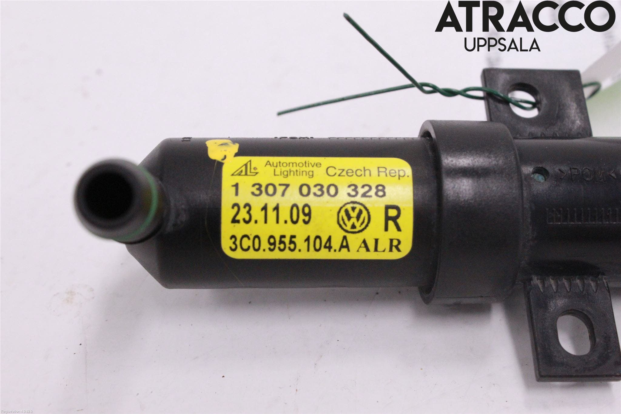 Volkswagen VW PASSAT 05-11 Spolarmunstycke Strålkastare