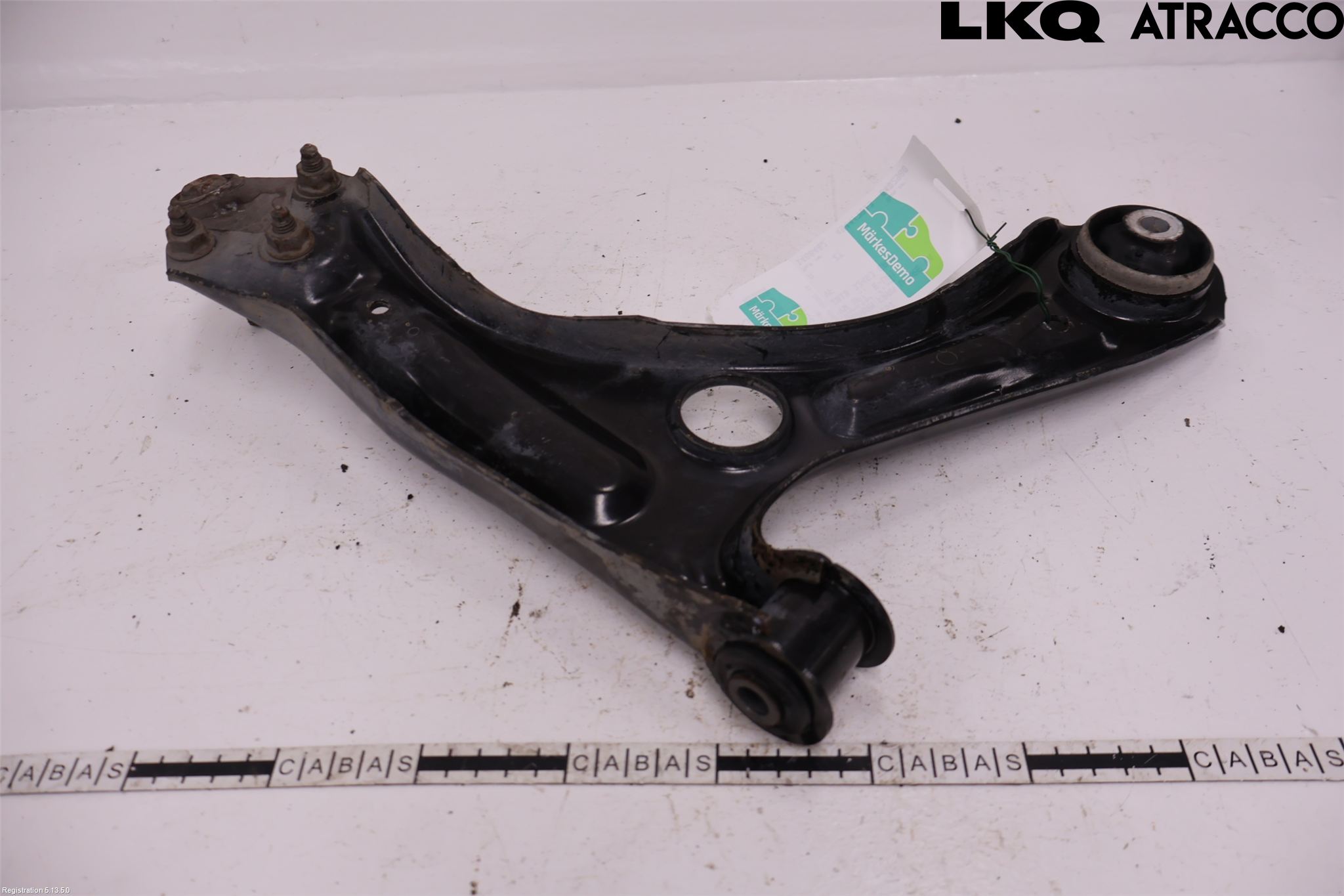 Volkswagen VW UP! / E-UP! Bärarm Fram Undre Vä