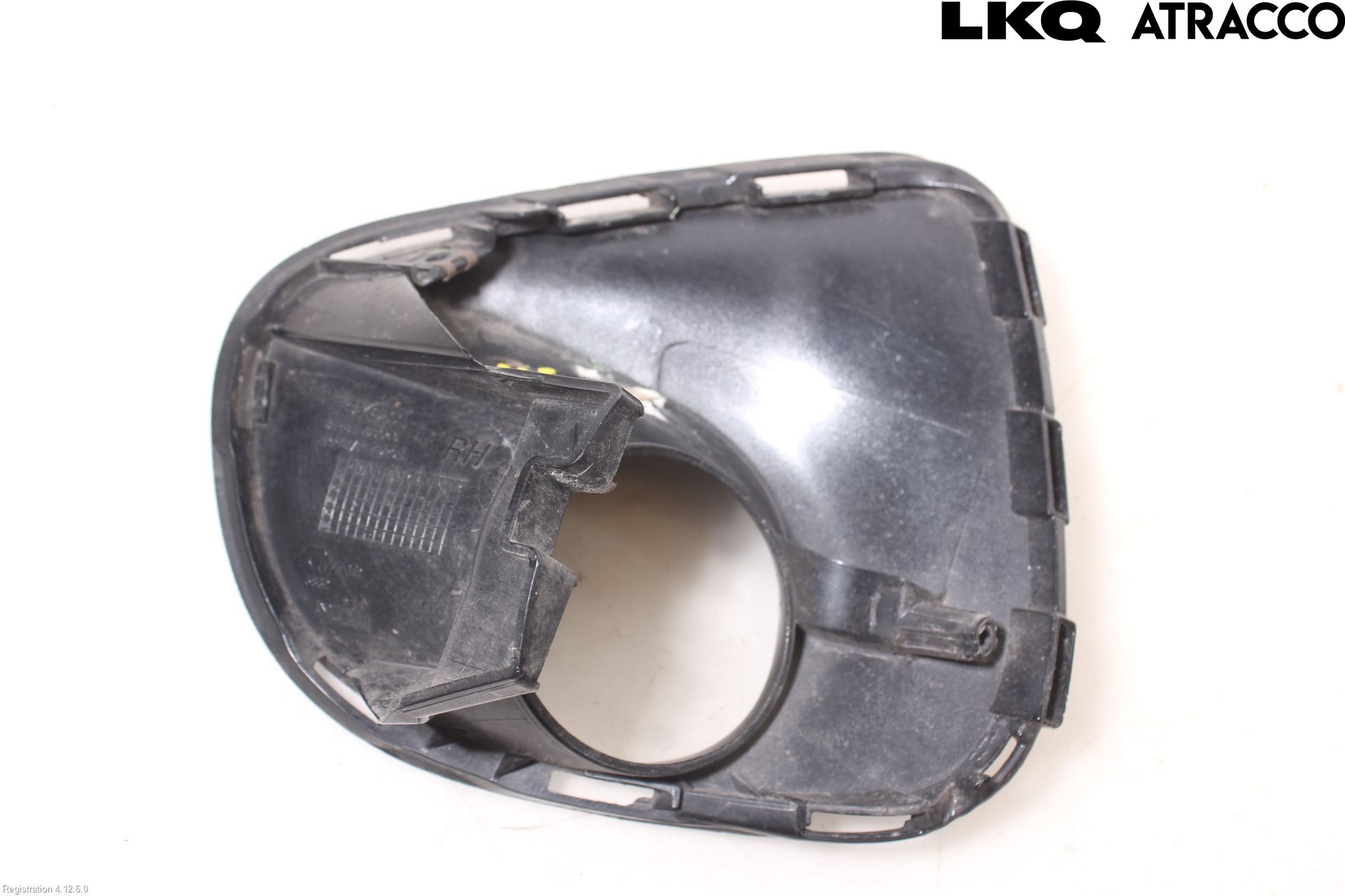 Toyota AVENSIS 09-15 Dimljussarg Fram