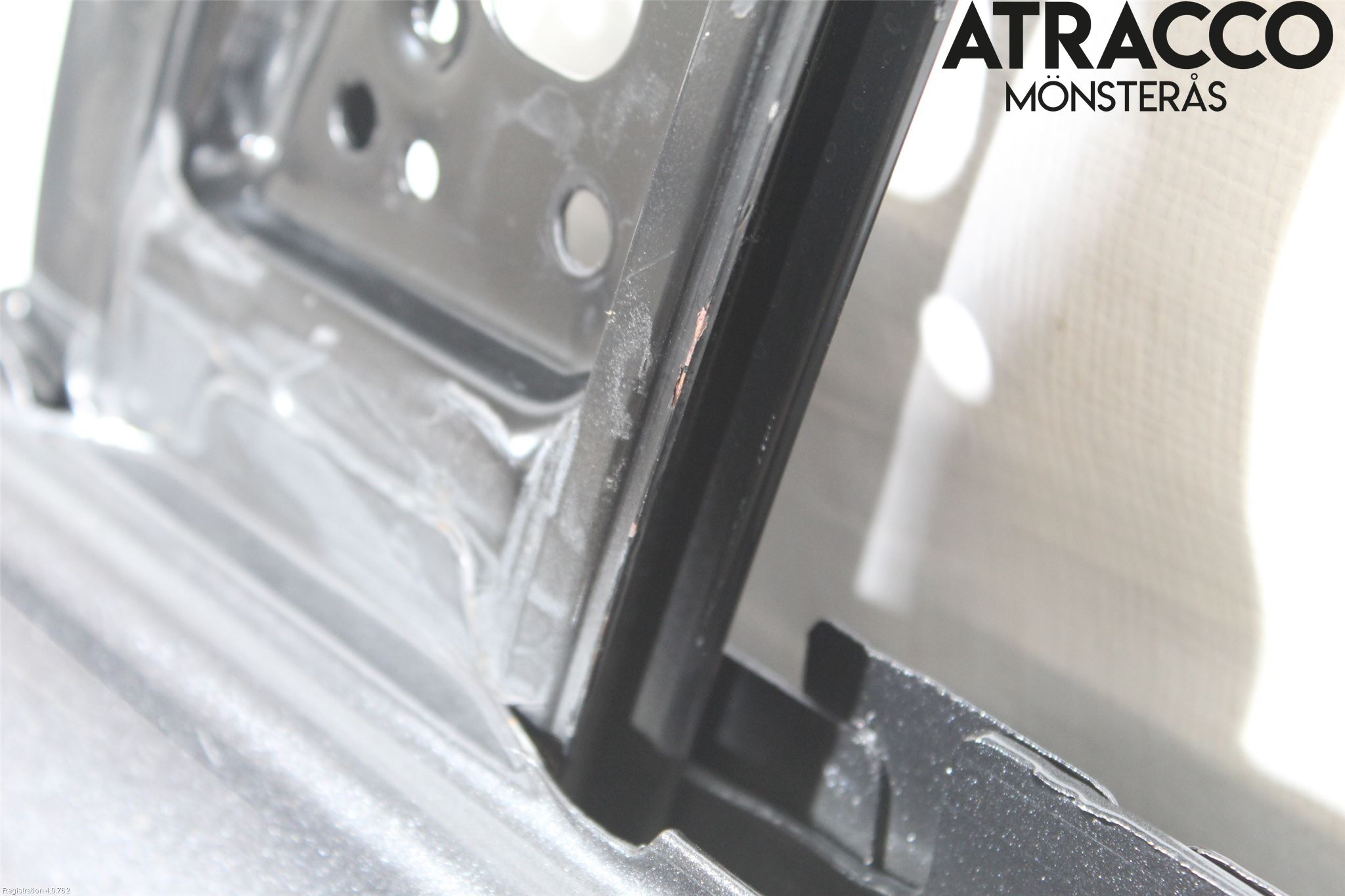 Toyota AVENSIS 07-08 Dörr Fram Vänster