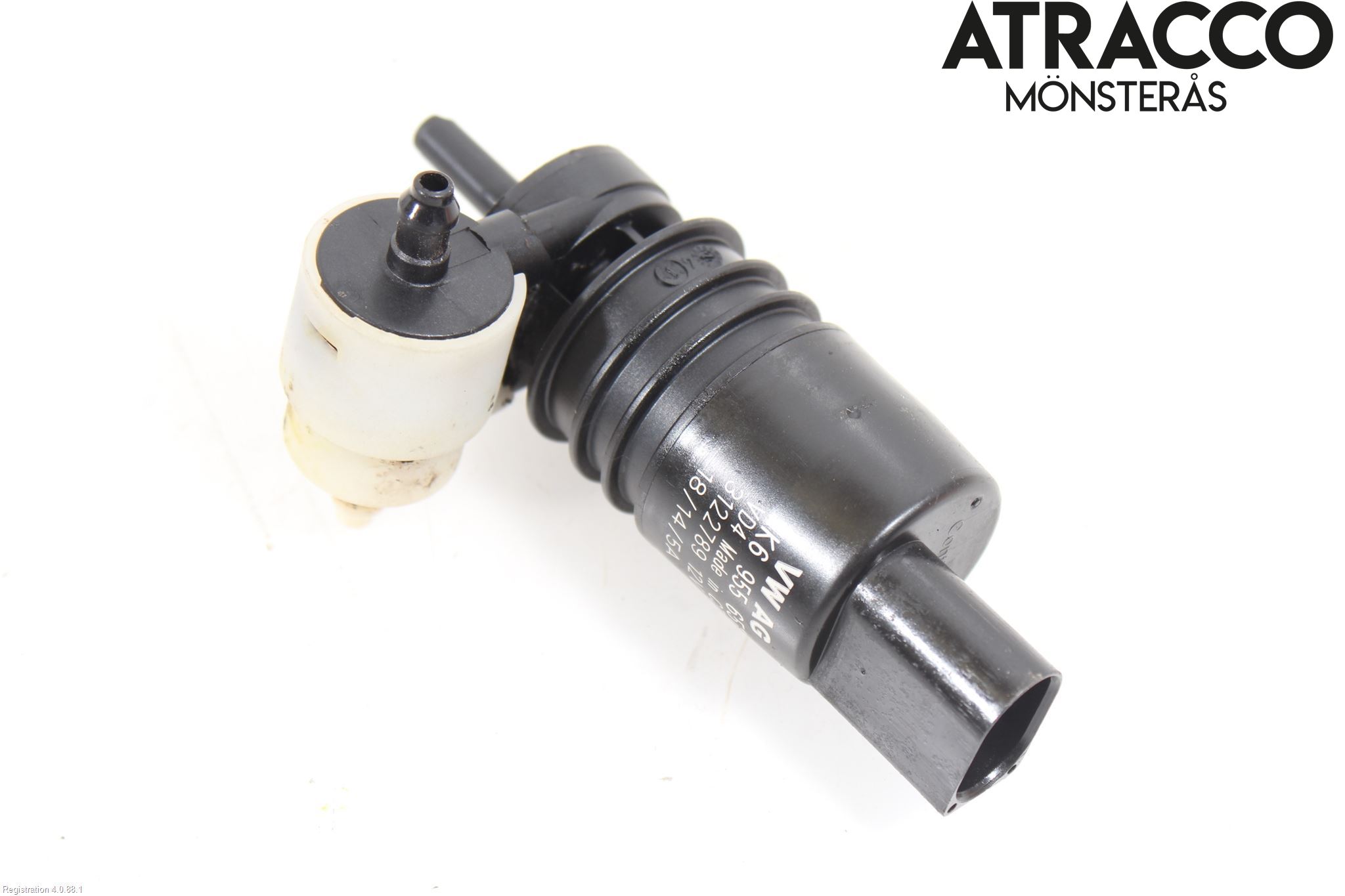 Volkswagen VW PASSAT 11-14 Spolarpump Vindruta