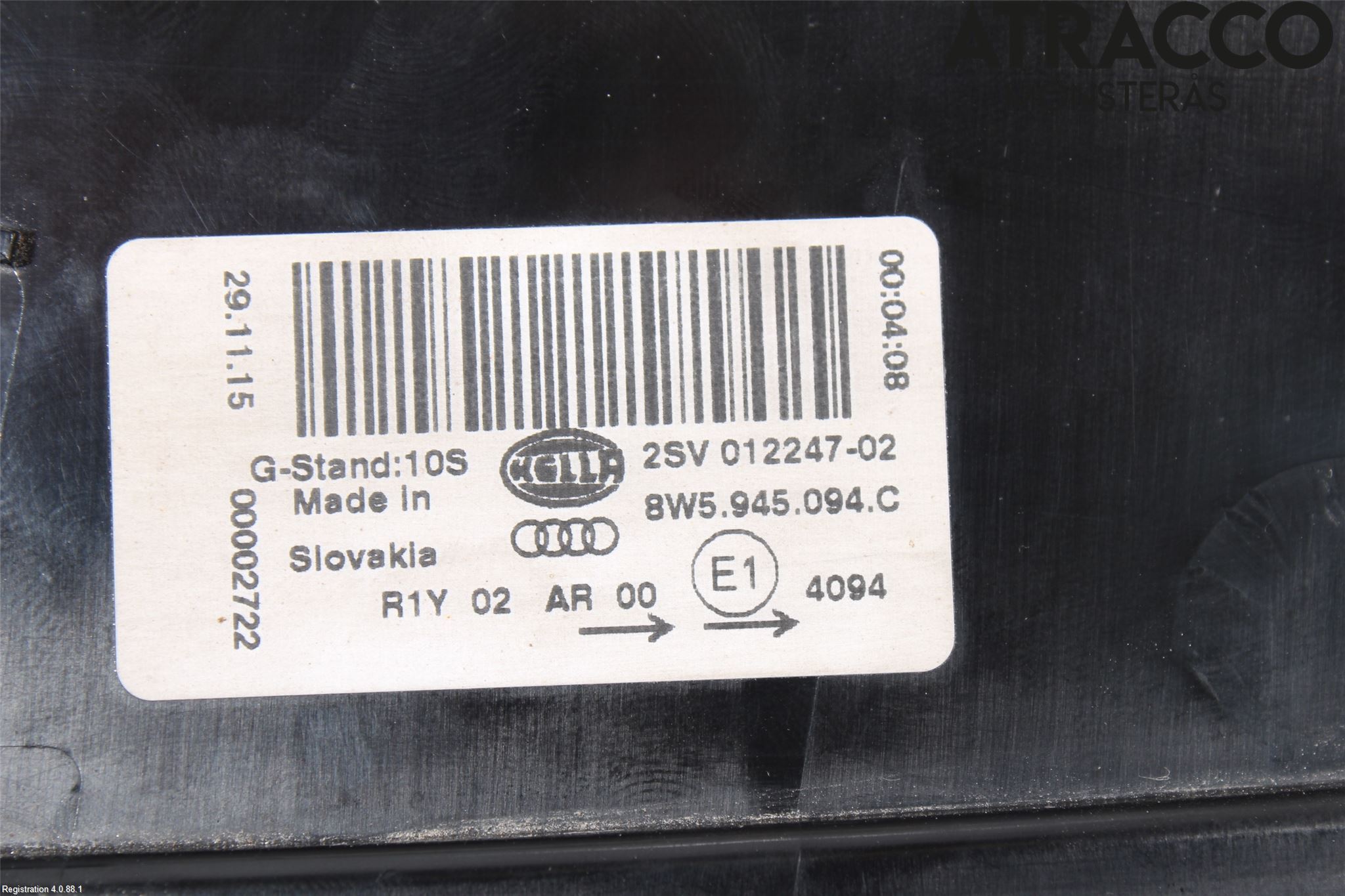 Audi A4/S4 B9 16-19 Bakljus Lucka Hö