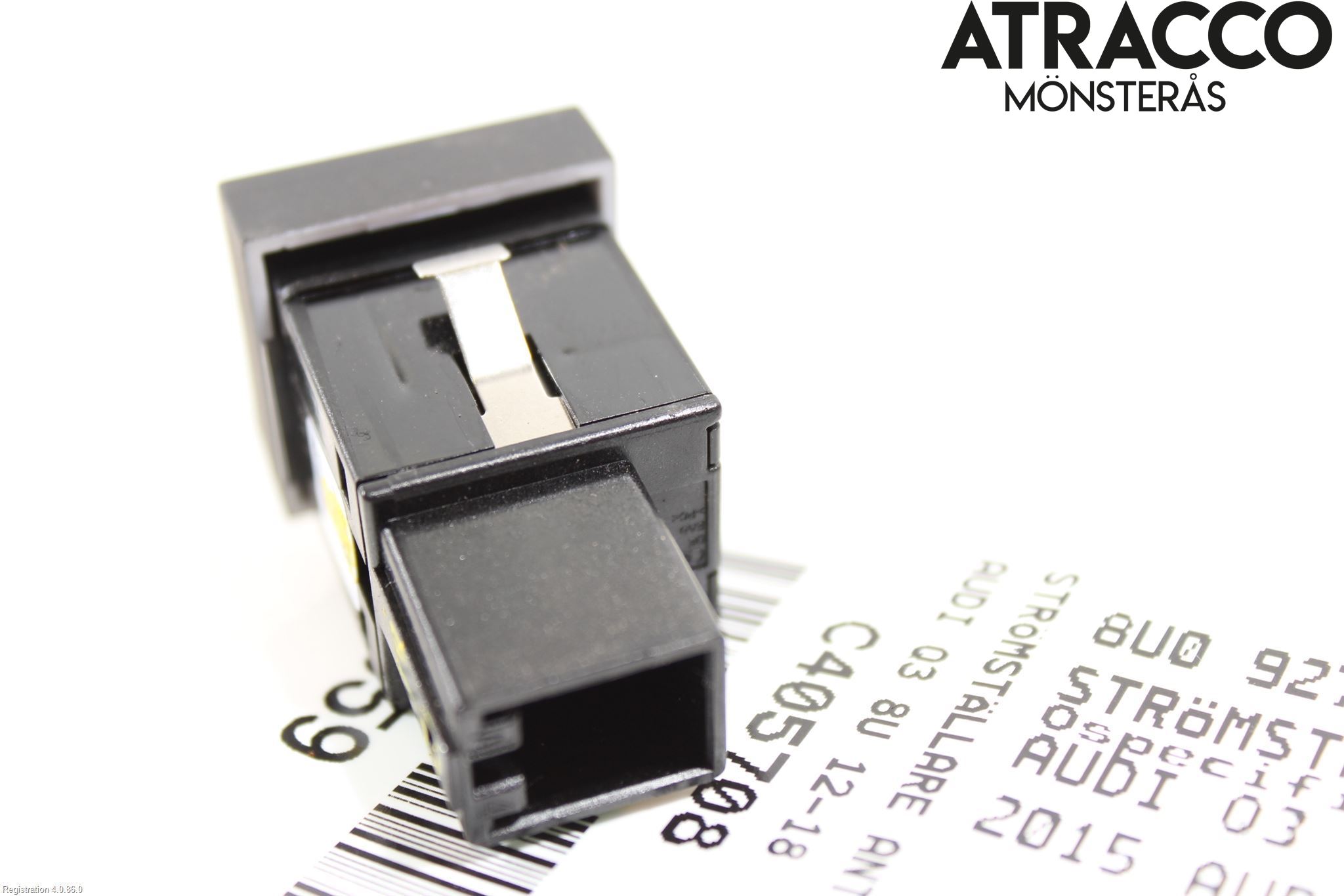 Audi Q3 8U 12-18 Strömställare Antisladd