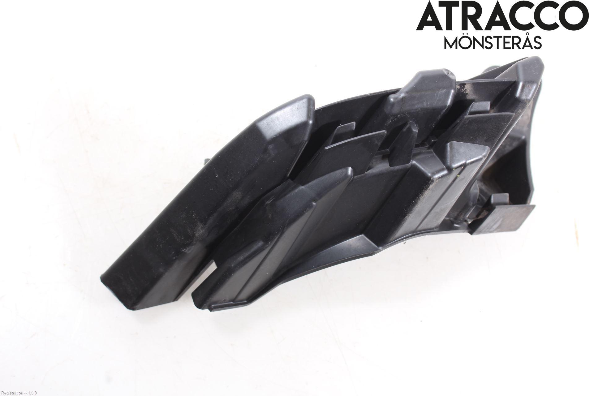 Seat LEON 20- Stötfångarfäste Bak Hö