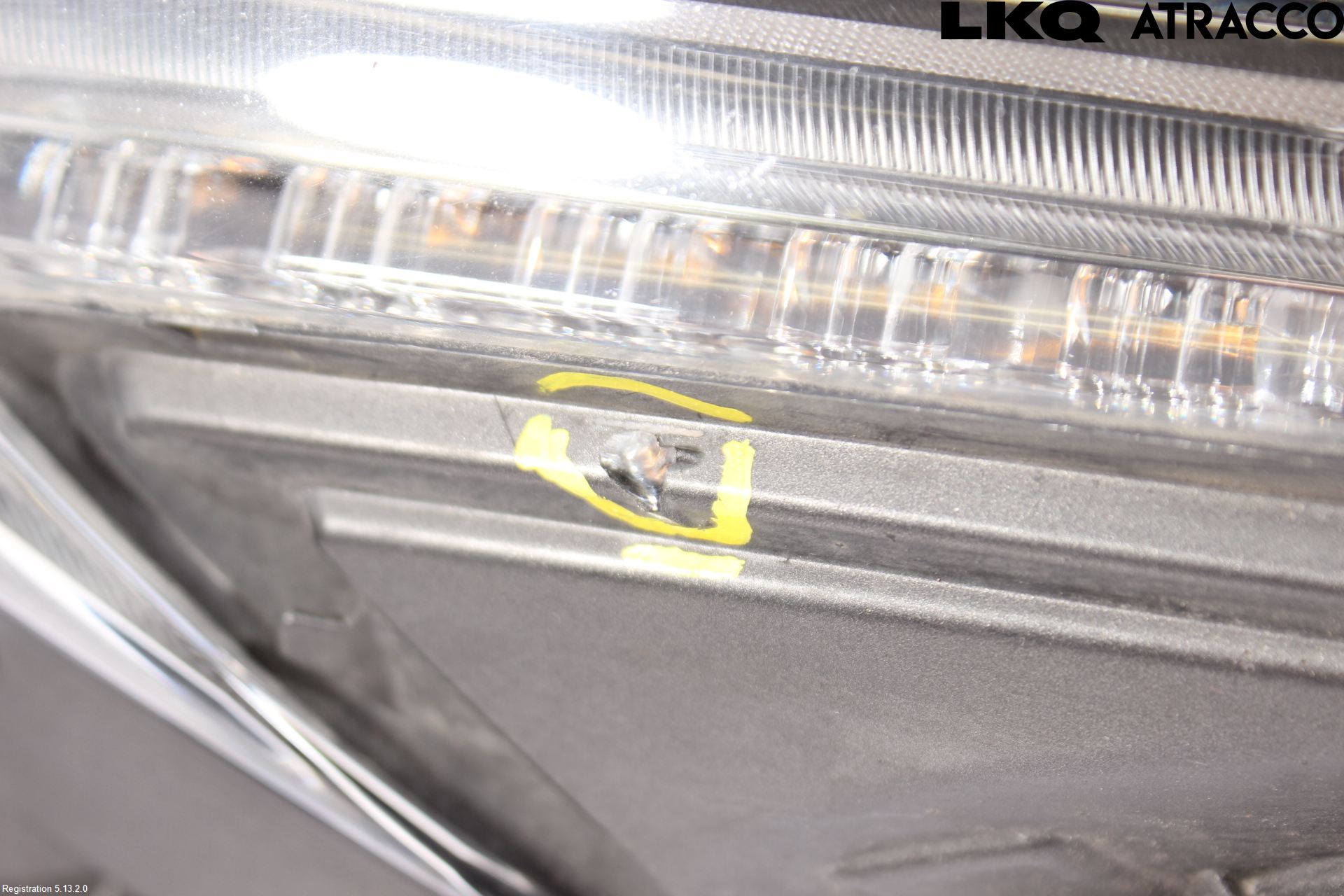 Lexus NX 300h 15-21 Positionsljus Fram Hö