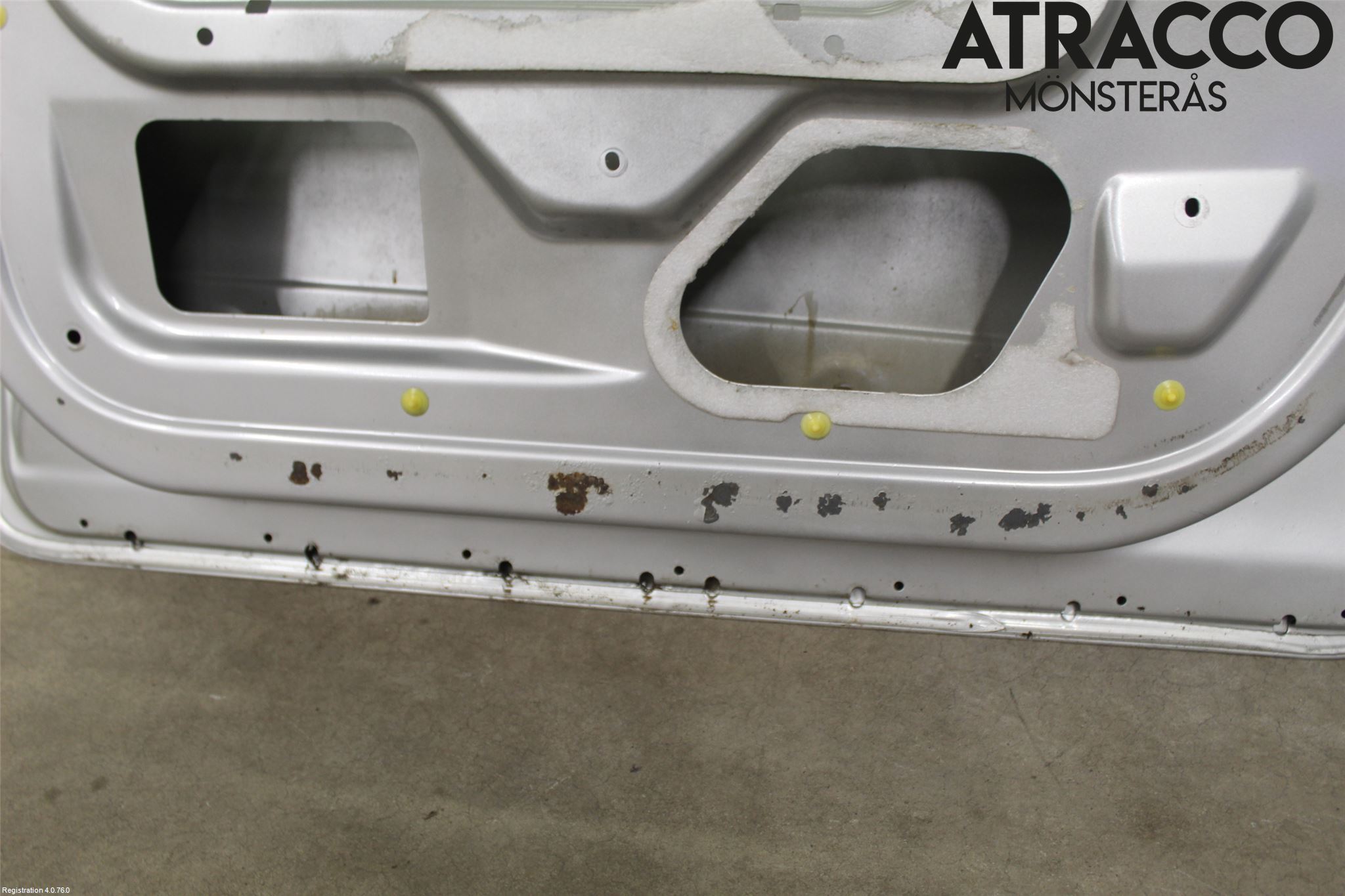 Renault TRAFIC   02-14 Dörr Fram Vänster