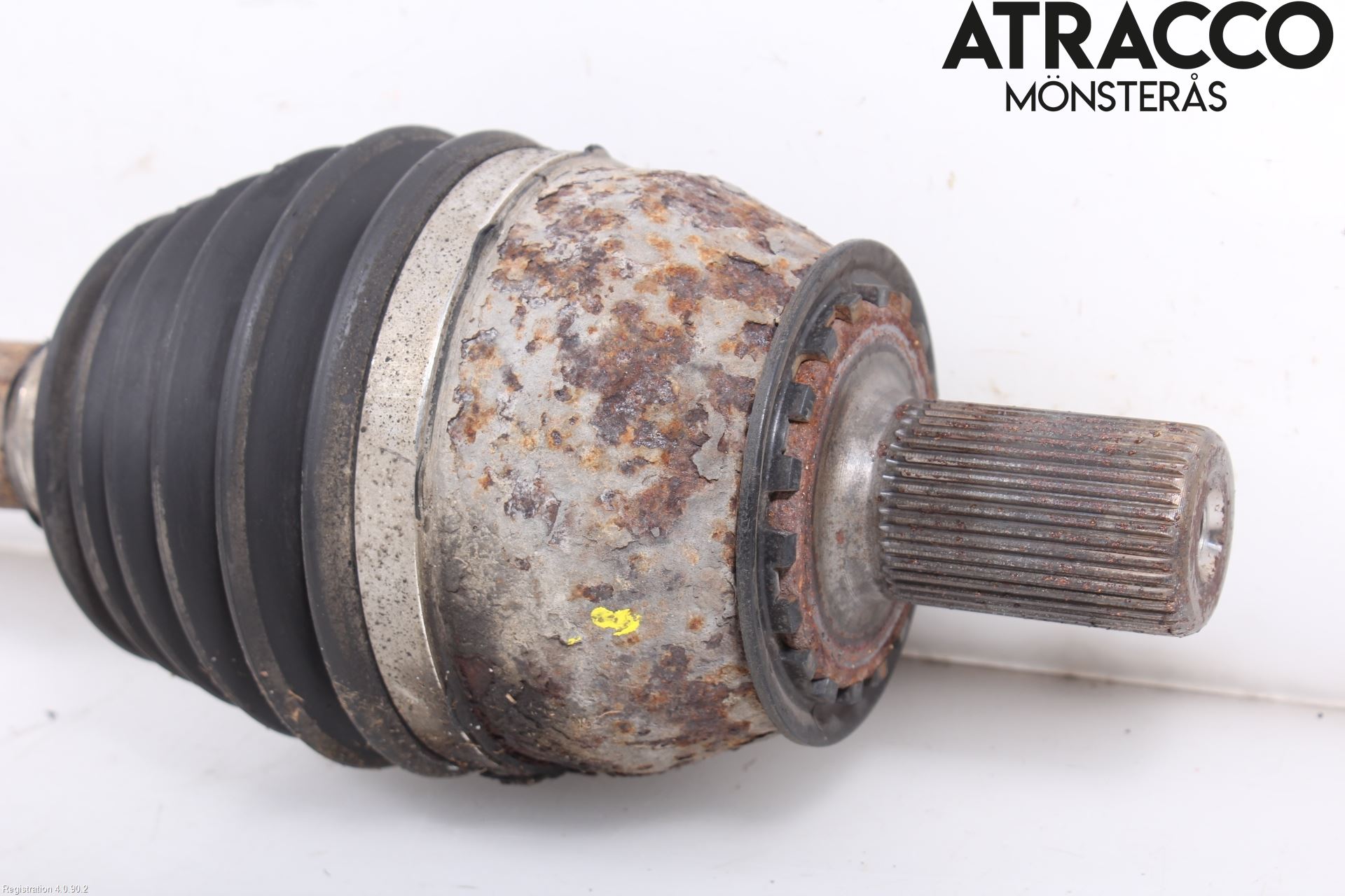 Volvo V70 08-13 Drivaxel Fram Vänster