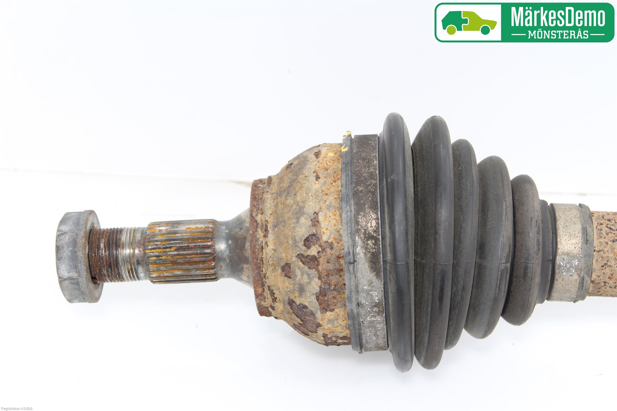 Peugeot PARTNER 08-15 Drivaxel Fram Höger