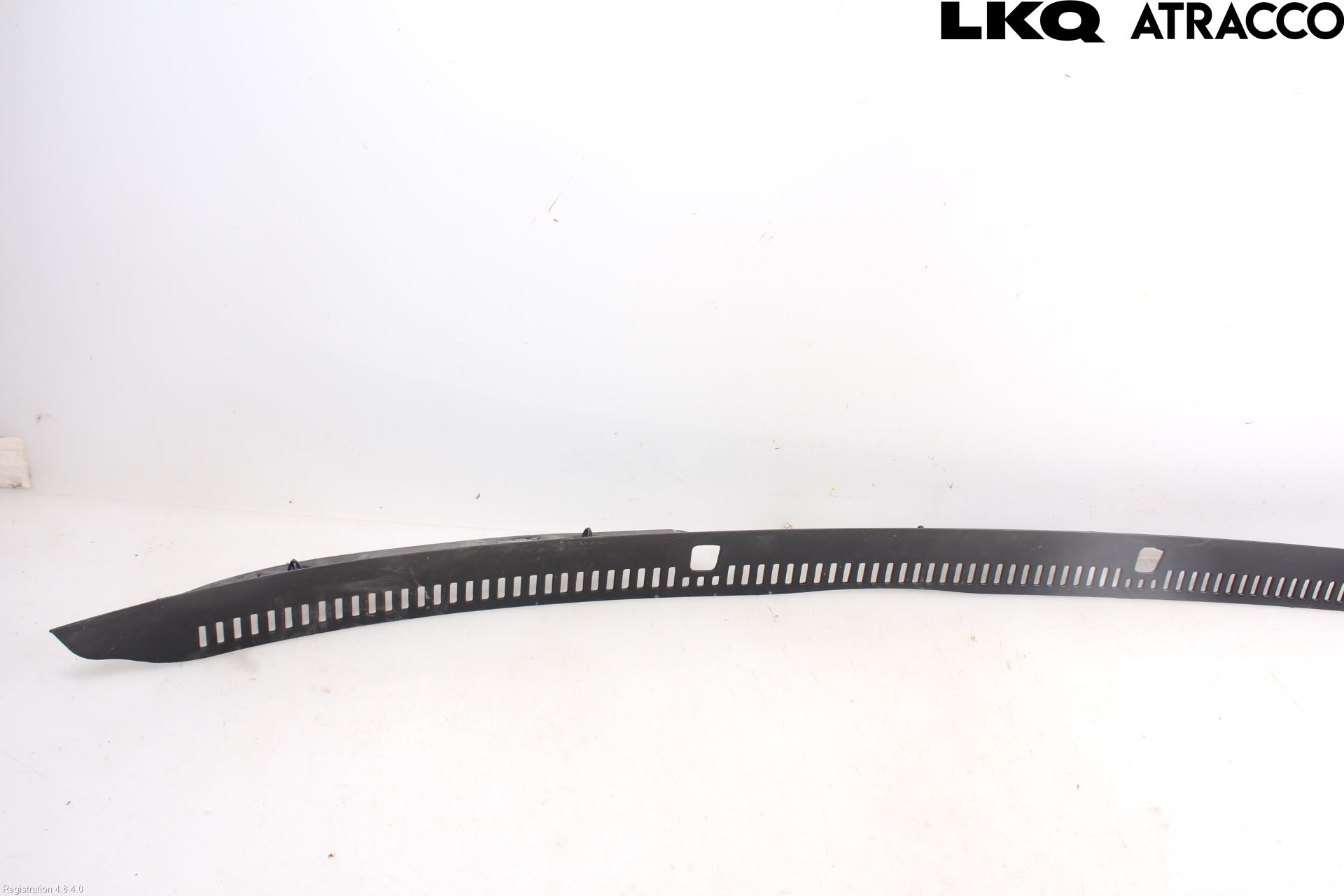 Volvo V60 14-18 Torpedplåt-Torpedplast