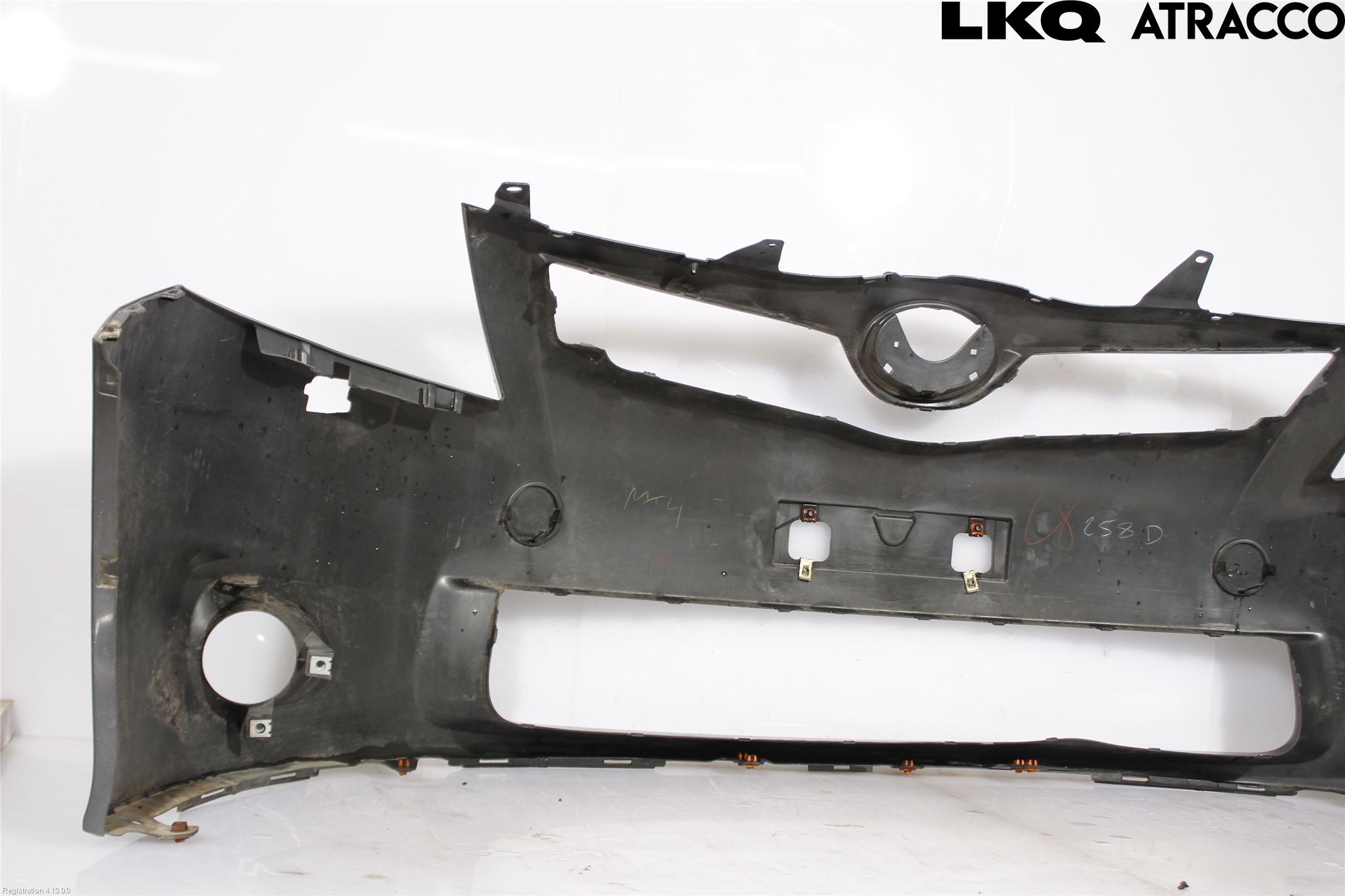 Toyota AURIS 10-12 Stötfångarbeklädnad Fram