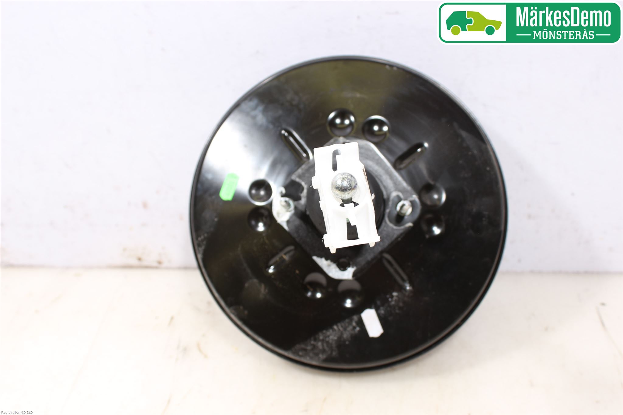 Volkswagen VW PASSAT 15-19 Bromsservo