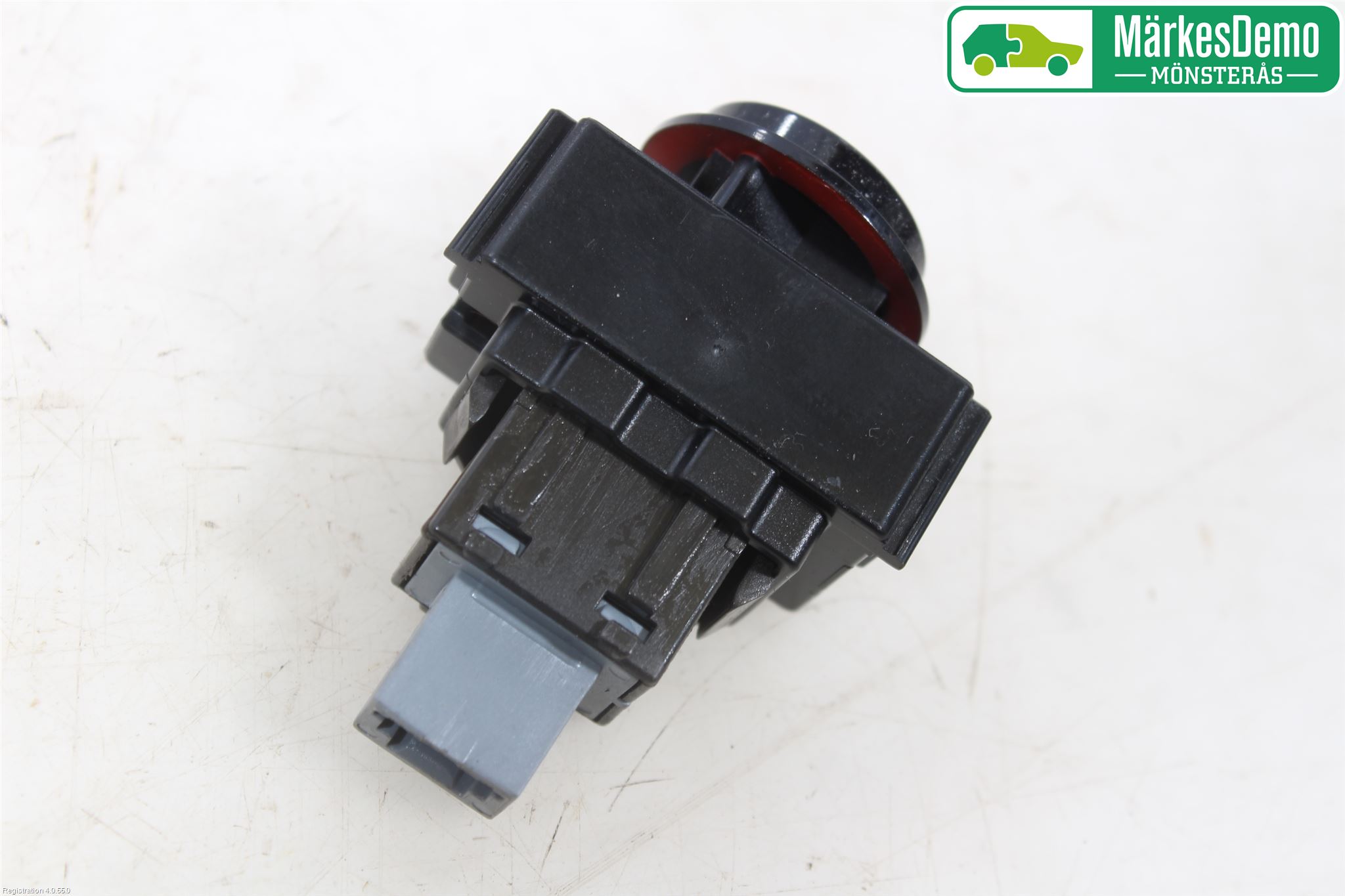 Toyota AURIS 13-19 Strömställare Varnings