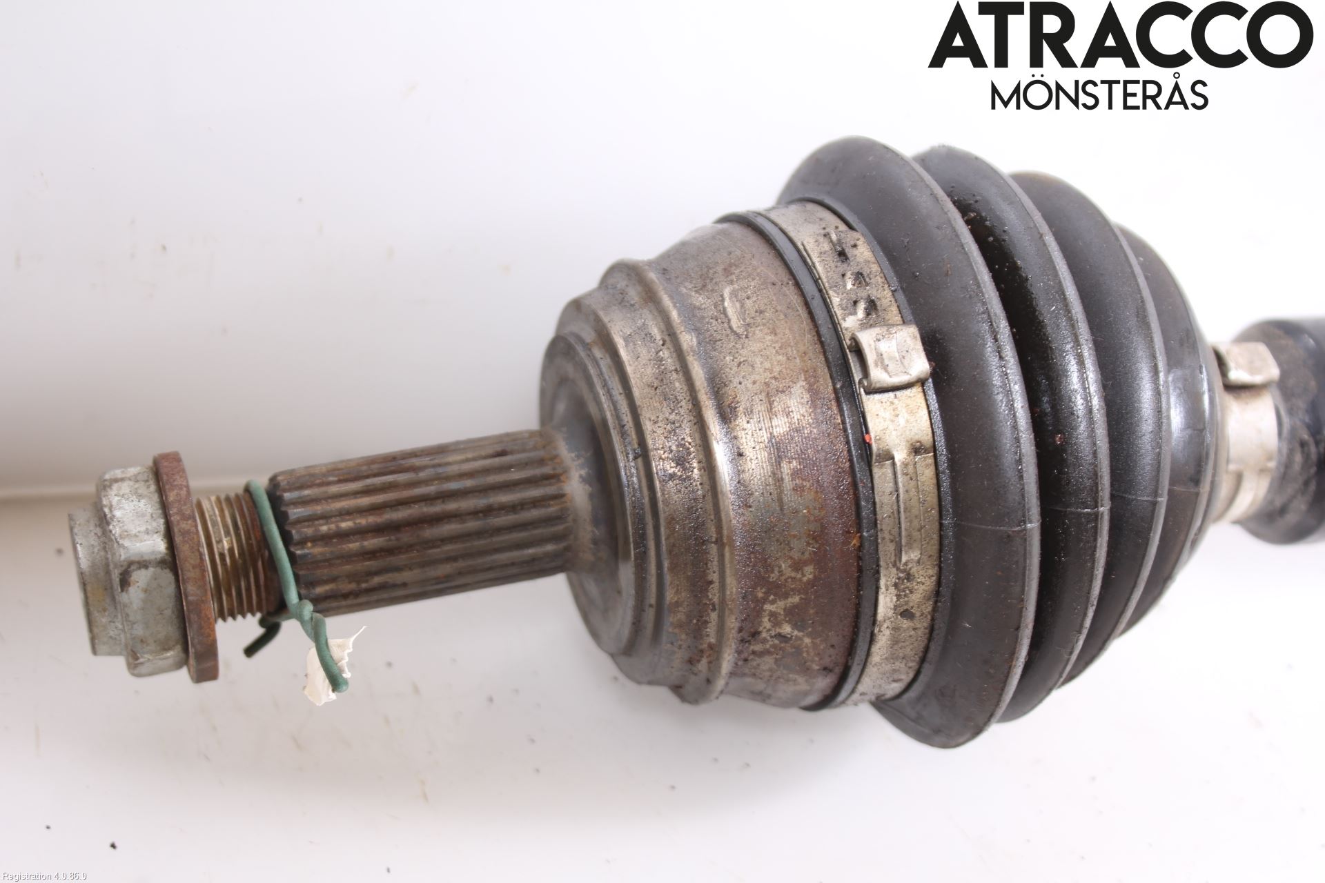 Seat IBIZA II 99-01 Drivaxel Fram Höger