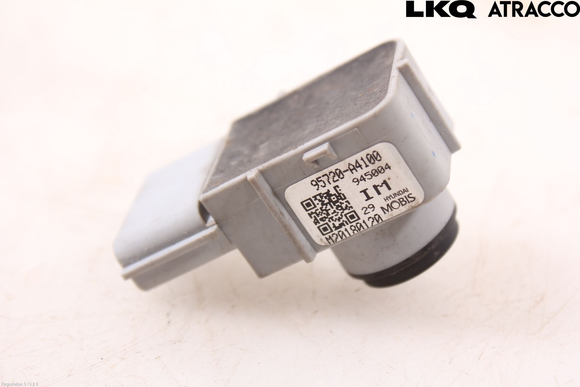 Kia CARENS III 13-19 Parkeringshjälp Frontsensor