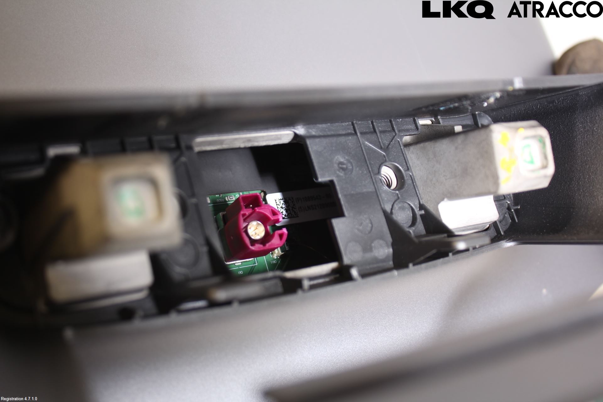 Tesla MODEL Y 21- Multifunktionsdisplay