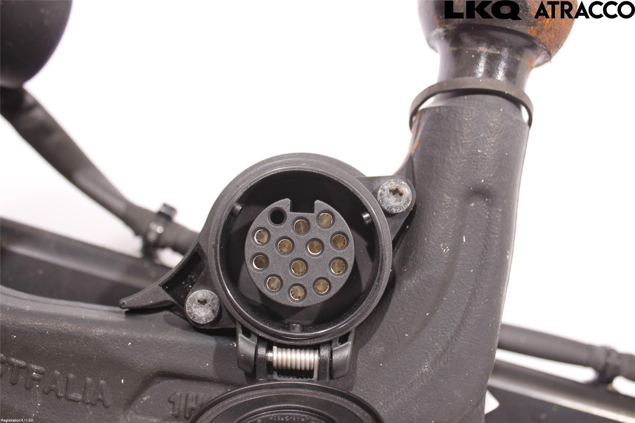 Audi A6 F2/C8 19- Dragkrok