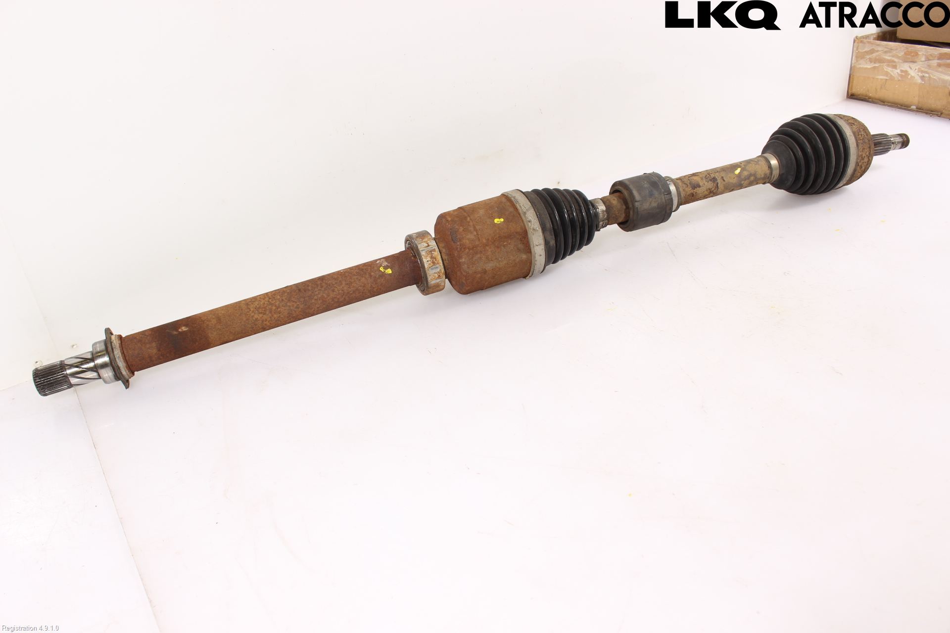 Dacia DUSTER 18-24 Drivaxel Fram Höger