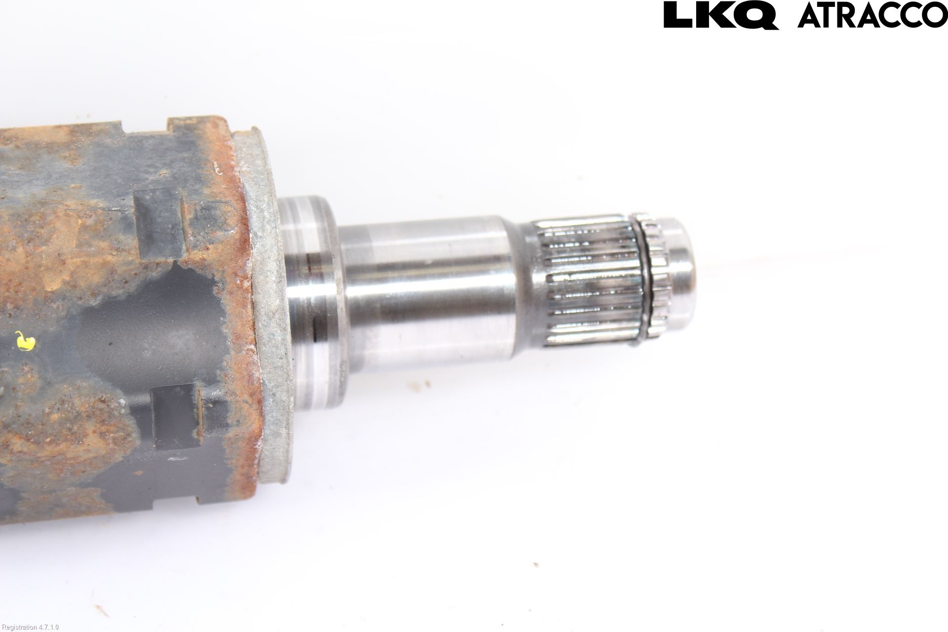 Lexus NX 300h 15-21 Drivaxel Fram Vänster