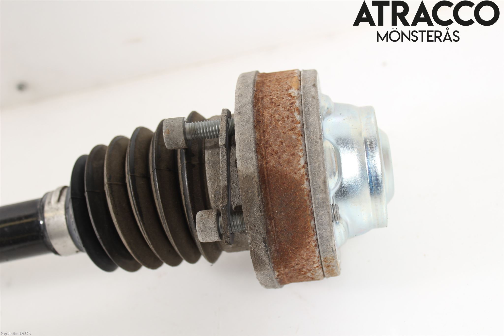 Skoda KAROQ 18- Drivaxel Bak Höger