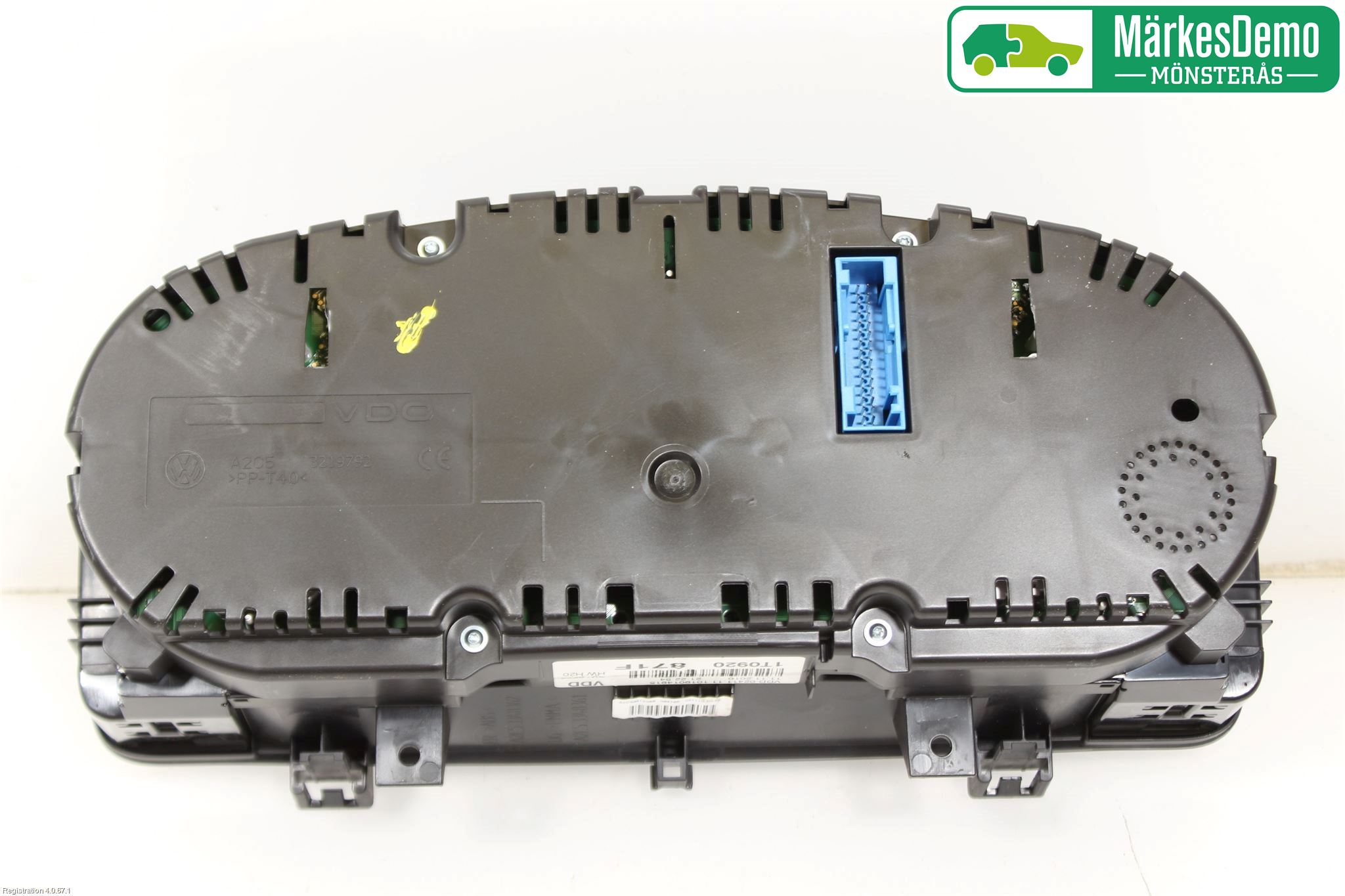 Volkswagen VW TOURAN 10-15 Instrument Komb