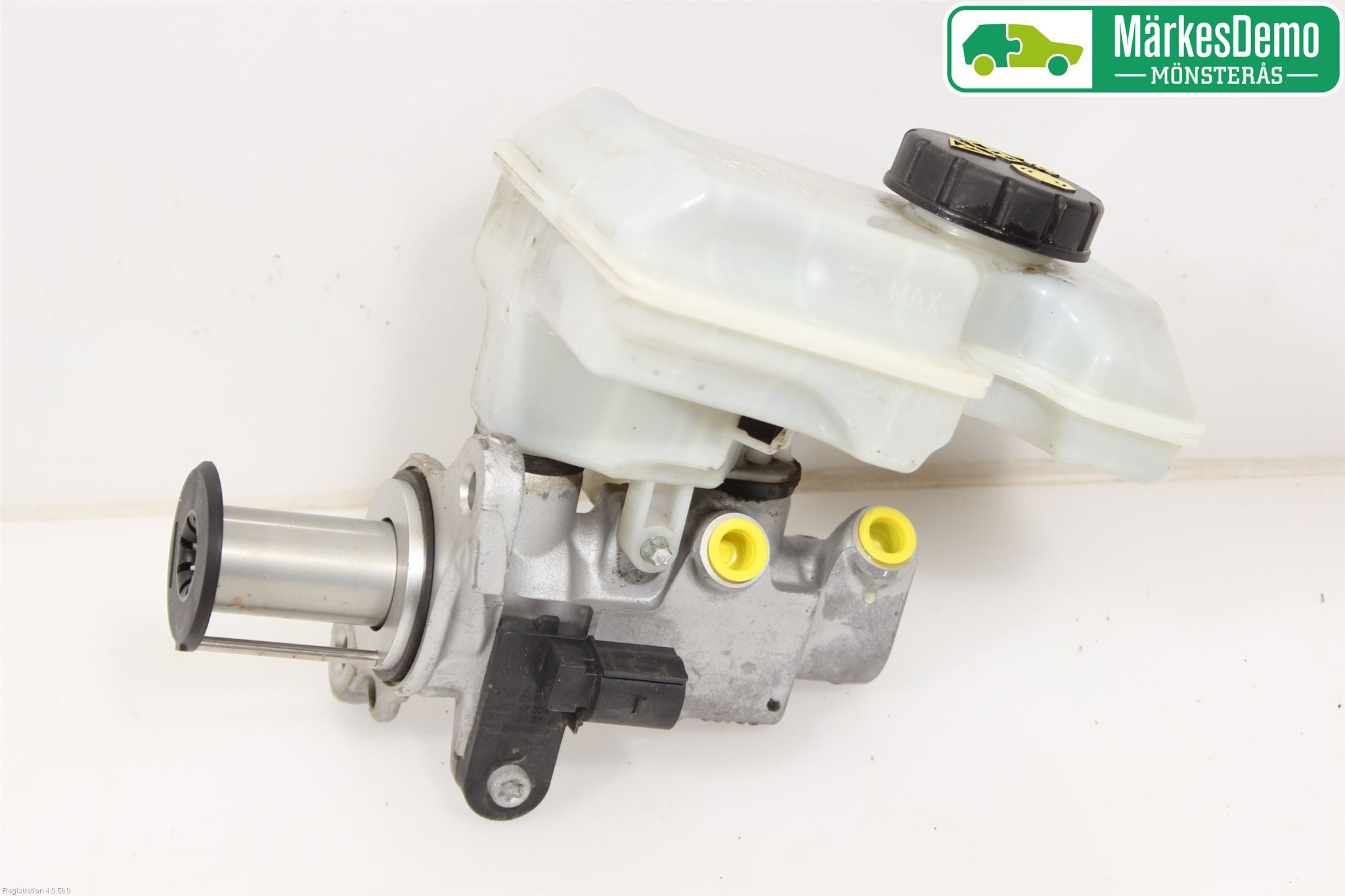 Volkswagen VW PASSAT 15-19 Broms Huvudcylinder