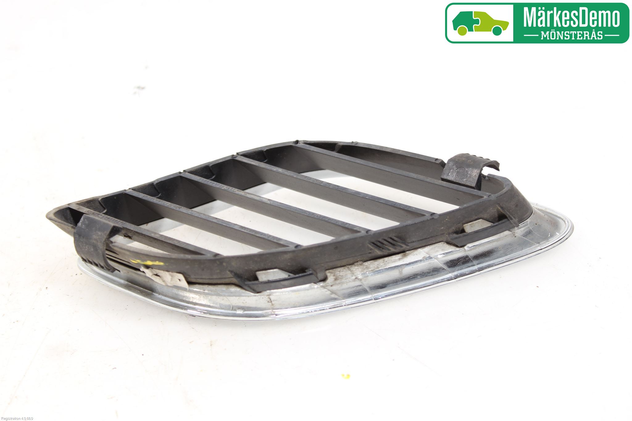 Saab 9-5 -05 Grilldel Höger