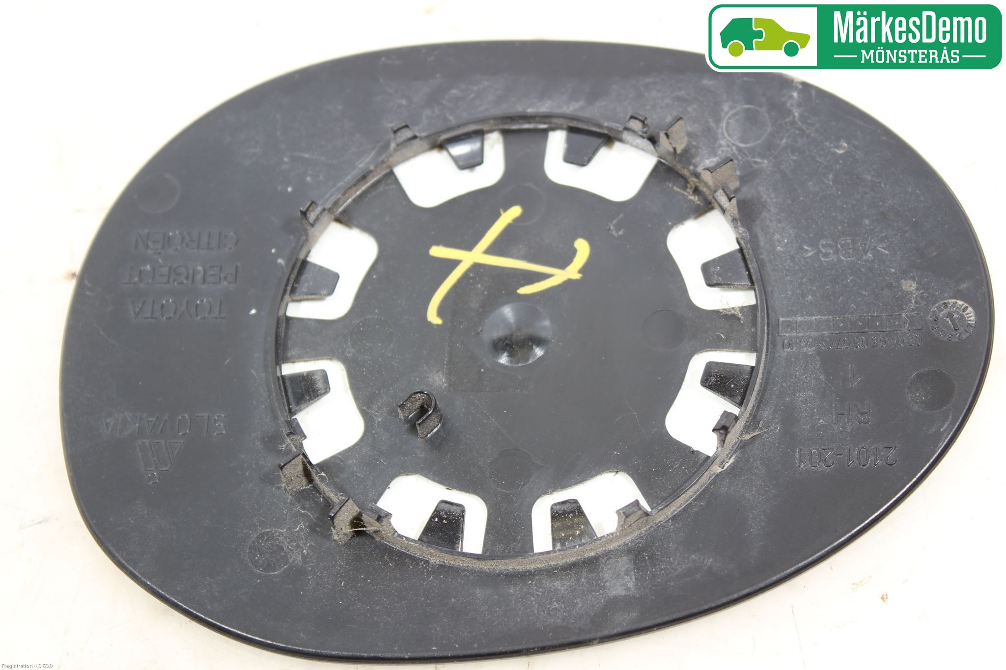 Peugeot 107 Spegelglas Hö