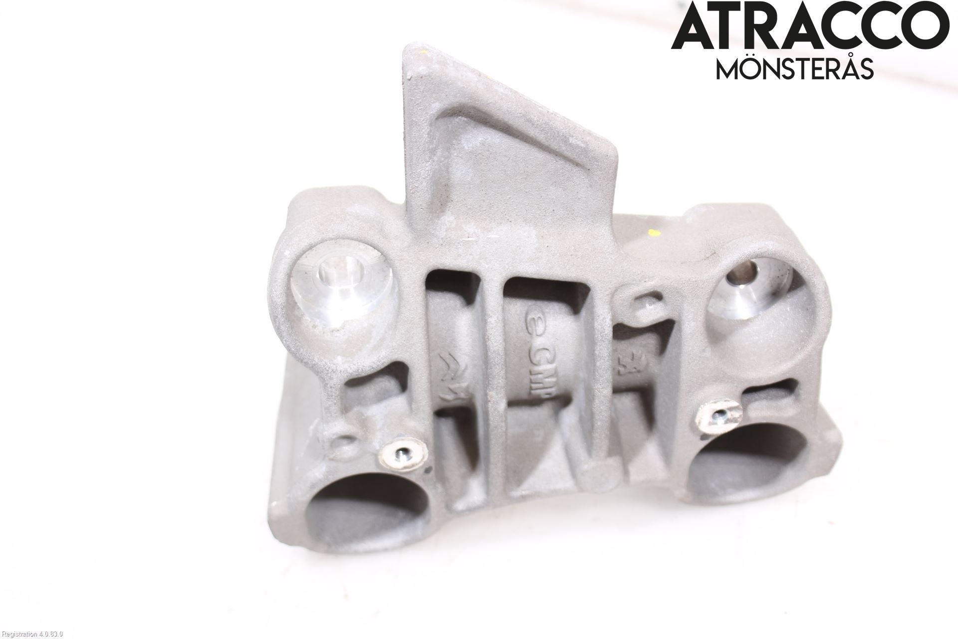 Opel MOKKA 21- Motorfäste