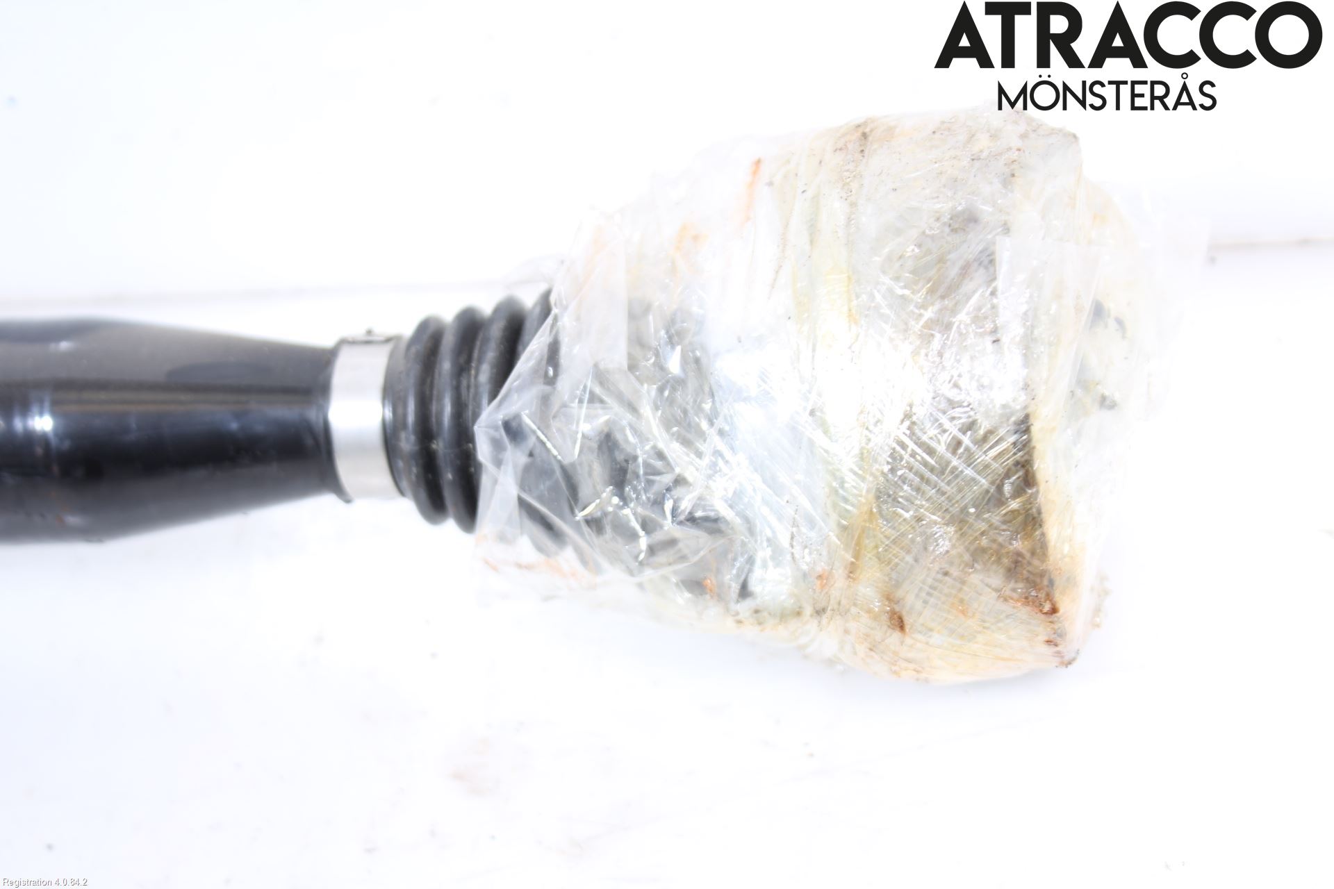 Volkswagen VW POLO 10-17 Drivaxel Fram Höger