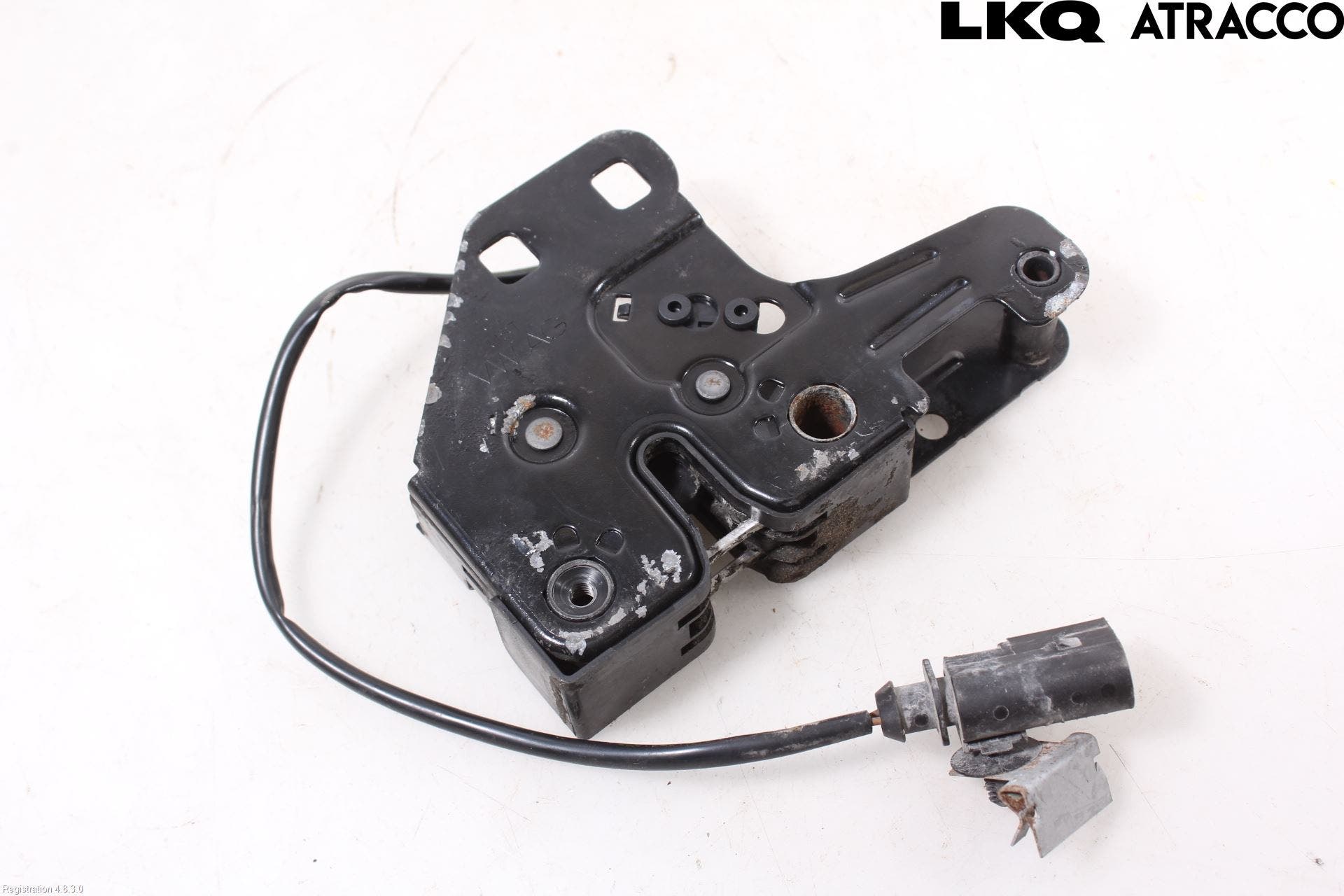 Audi A4/S4 05-07 Huvlås