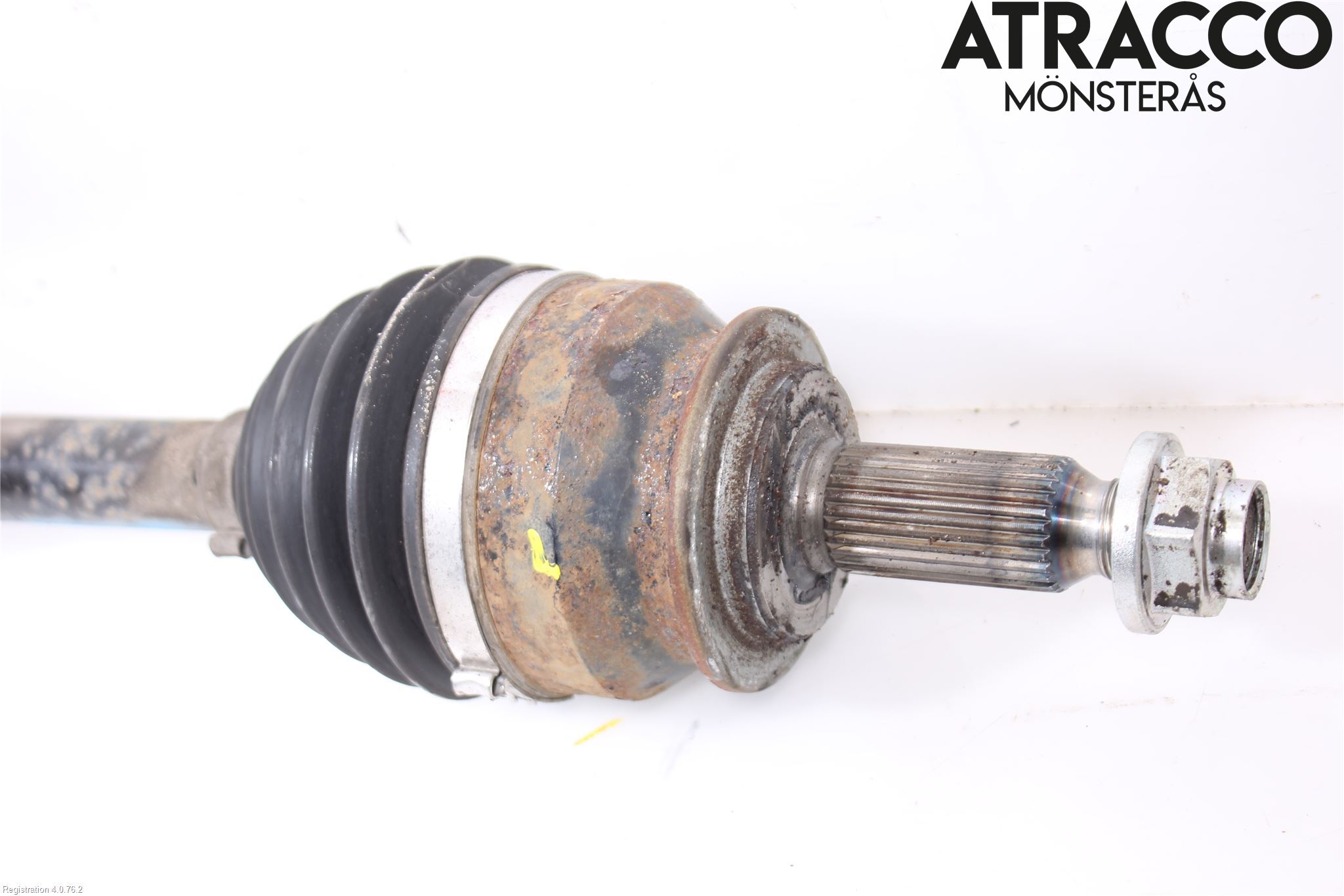 Mitsubishi ECLIPS CROSS Drivaxel Fram Höger