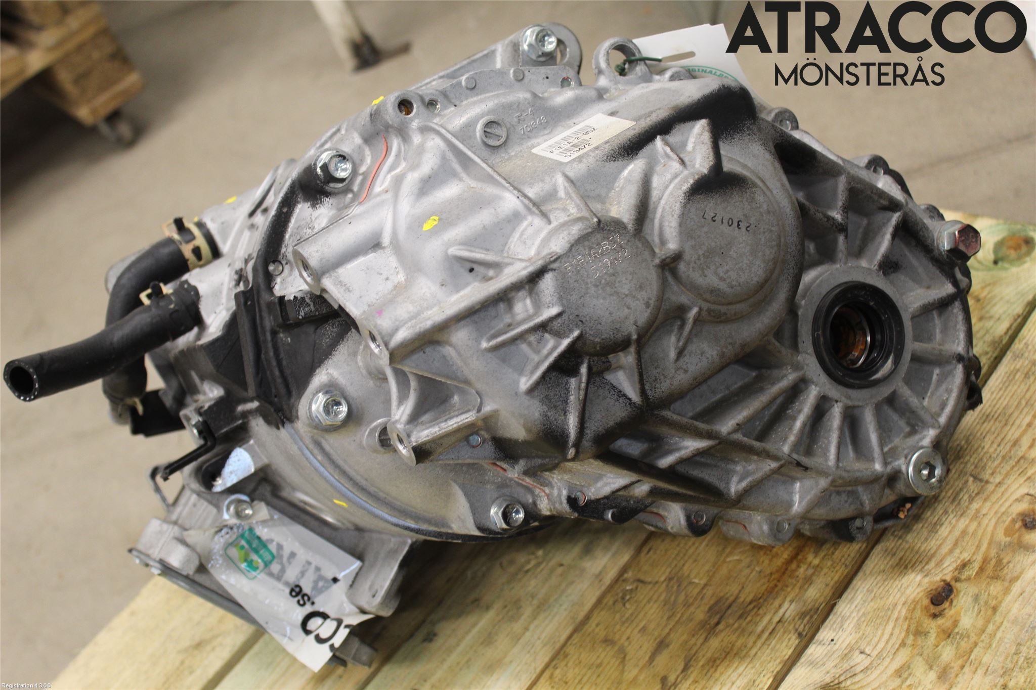 Mitsubishi ECLIPS CROSS Motor Elektrisk Bak