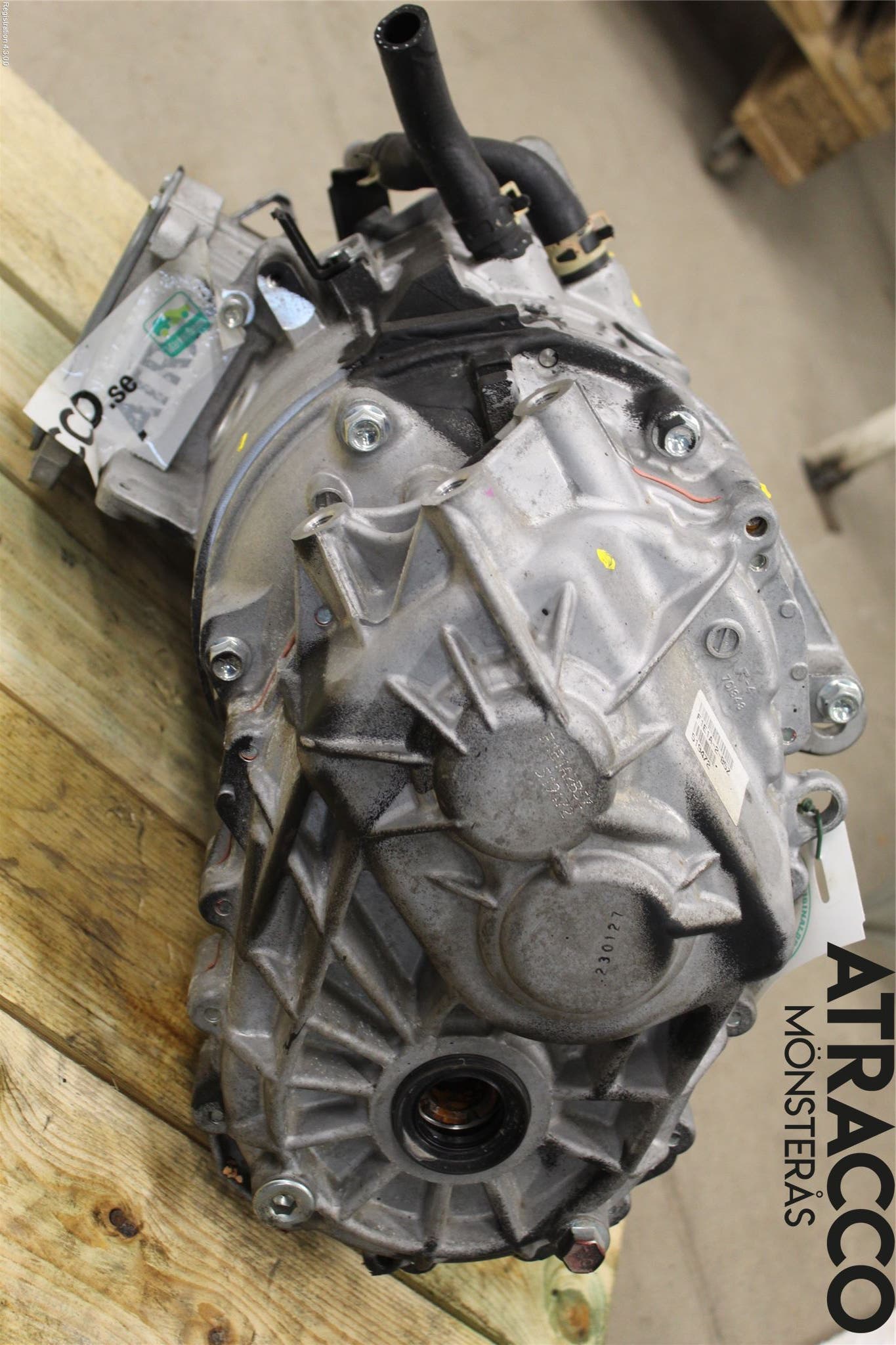 Mitsubishi ECLIPS CROSS Motor Elektrisk Bak