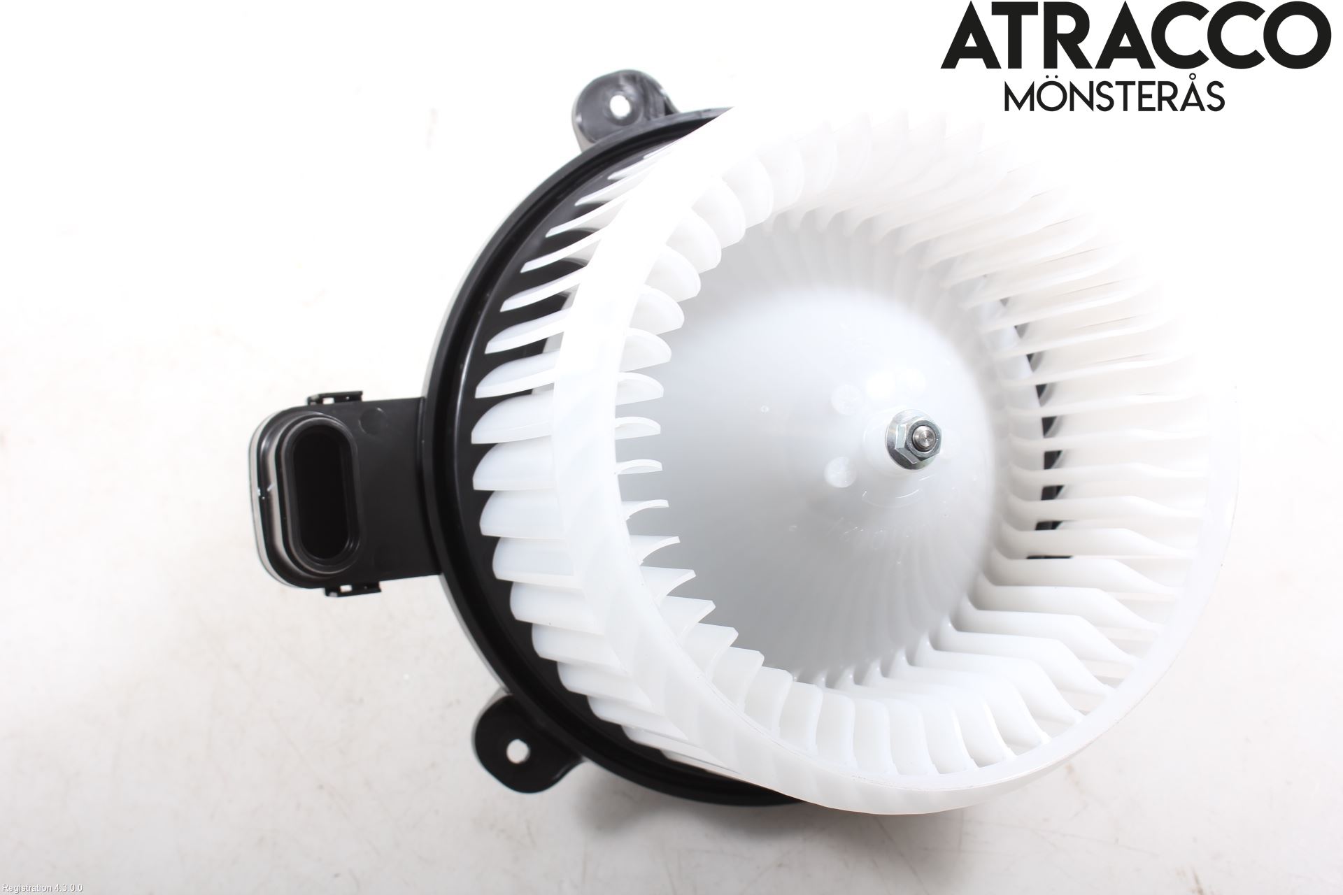 Mitsubishi ECLIPS CROSS Värmefläkt