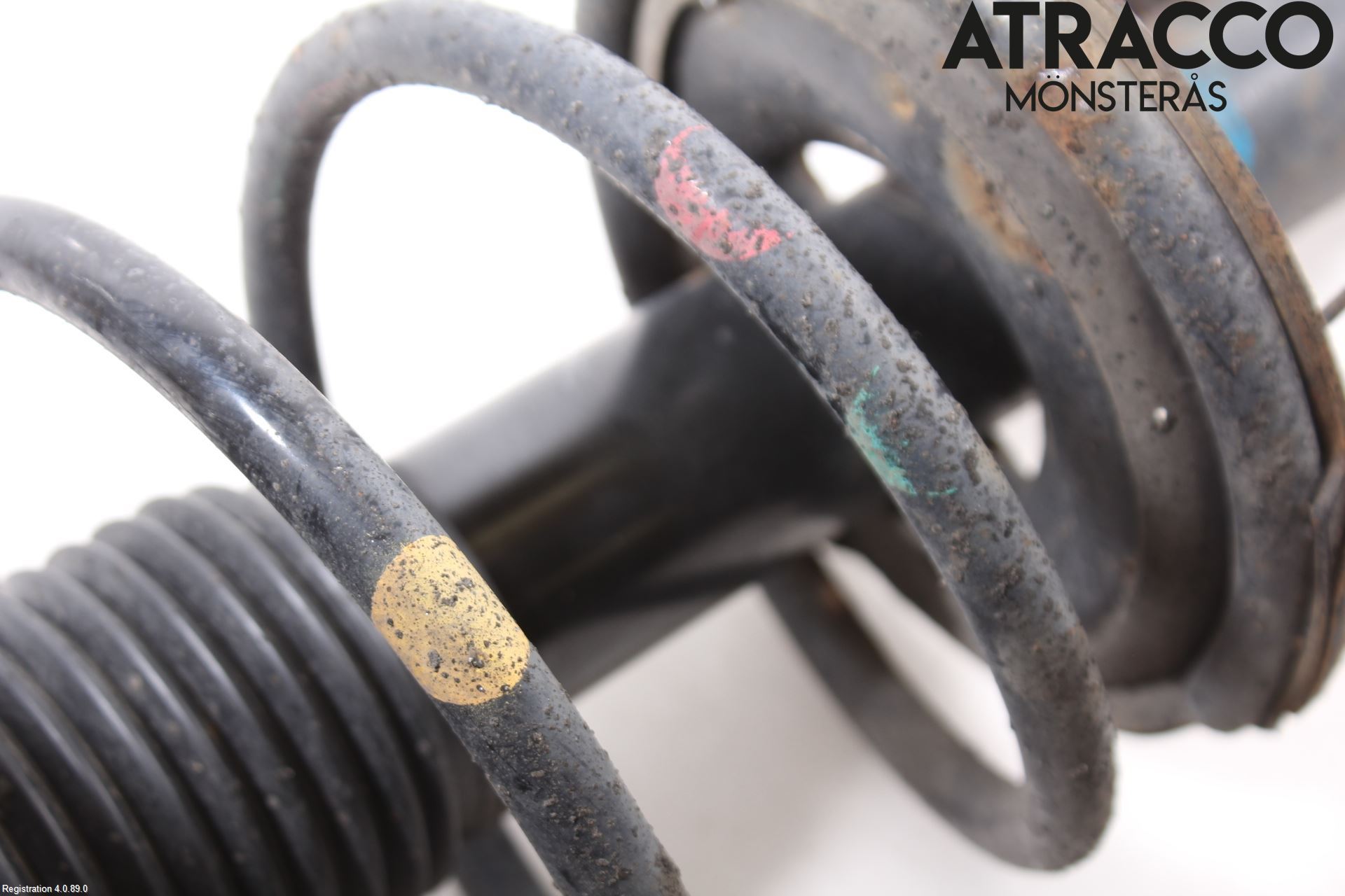 Hyundai i20 PB 09-14 Fjäderben Fram Höger