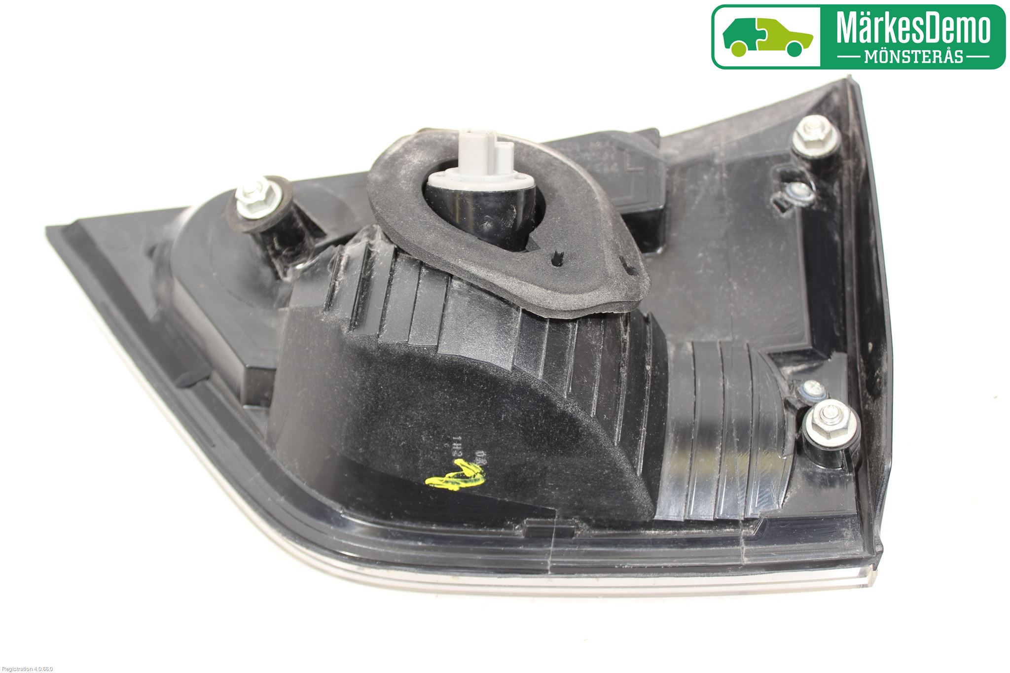 Mitsubishi OUTLANDER 07-12 Bakljus Lucka Vä