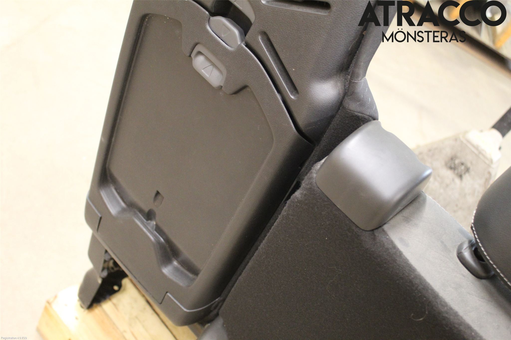 Opel VIVARO 15-19 Inredning Soffa Fram Komplett