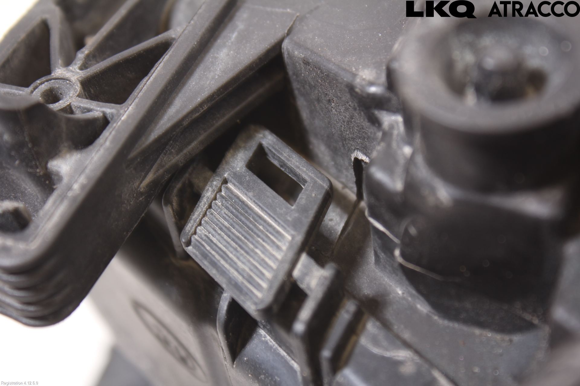 Volvo V70 14-16 Strålkastare Höger