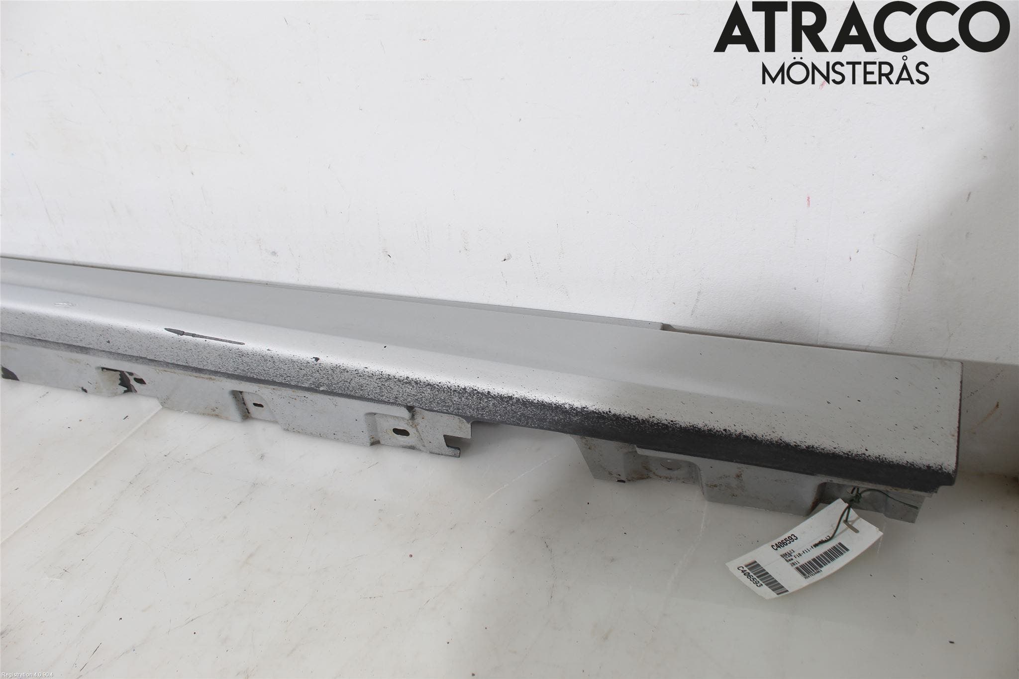 BMW 5 F10/F11/F18 09-17 Sidokjol Hö