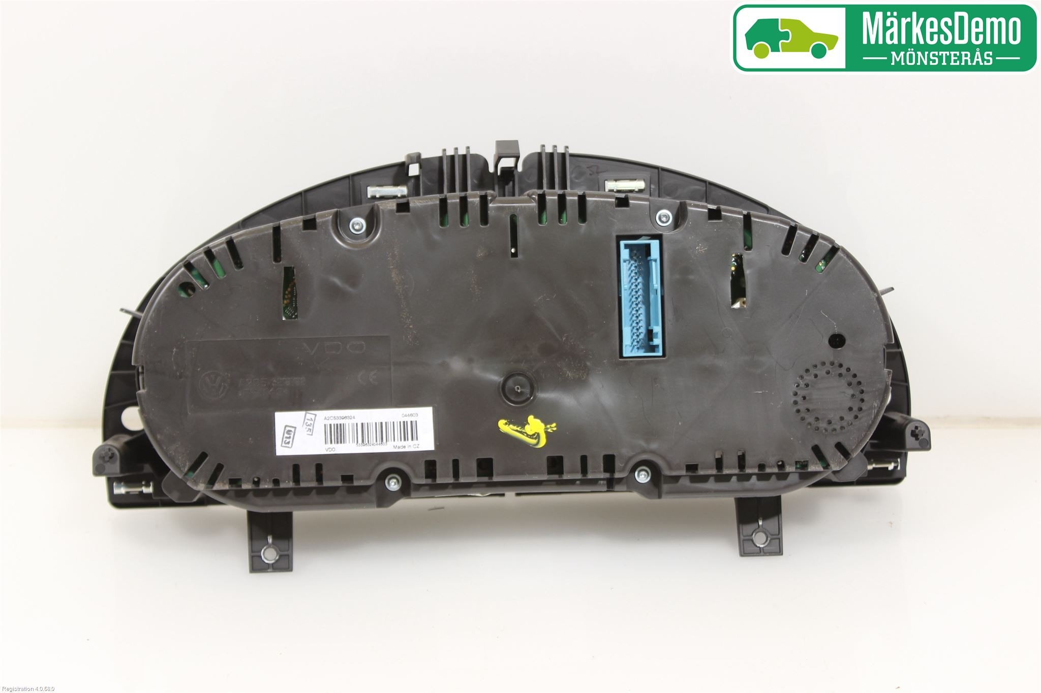 Volkswagen VW PASSAT 11-14 Instrument Komb