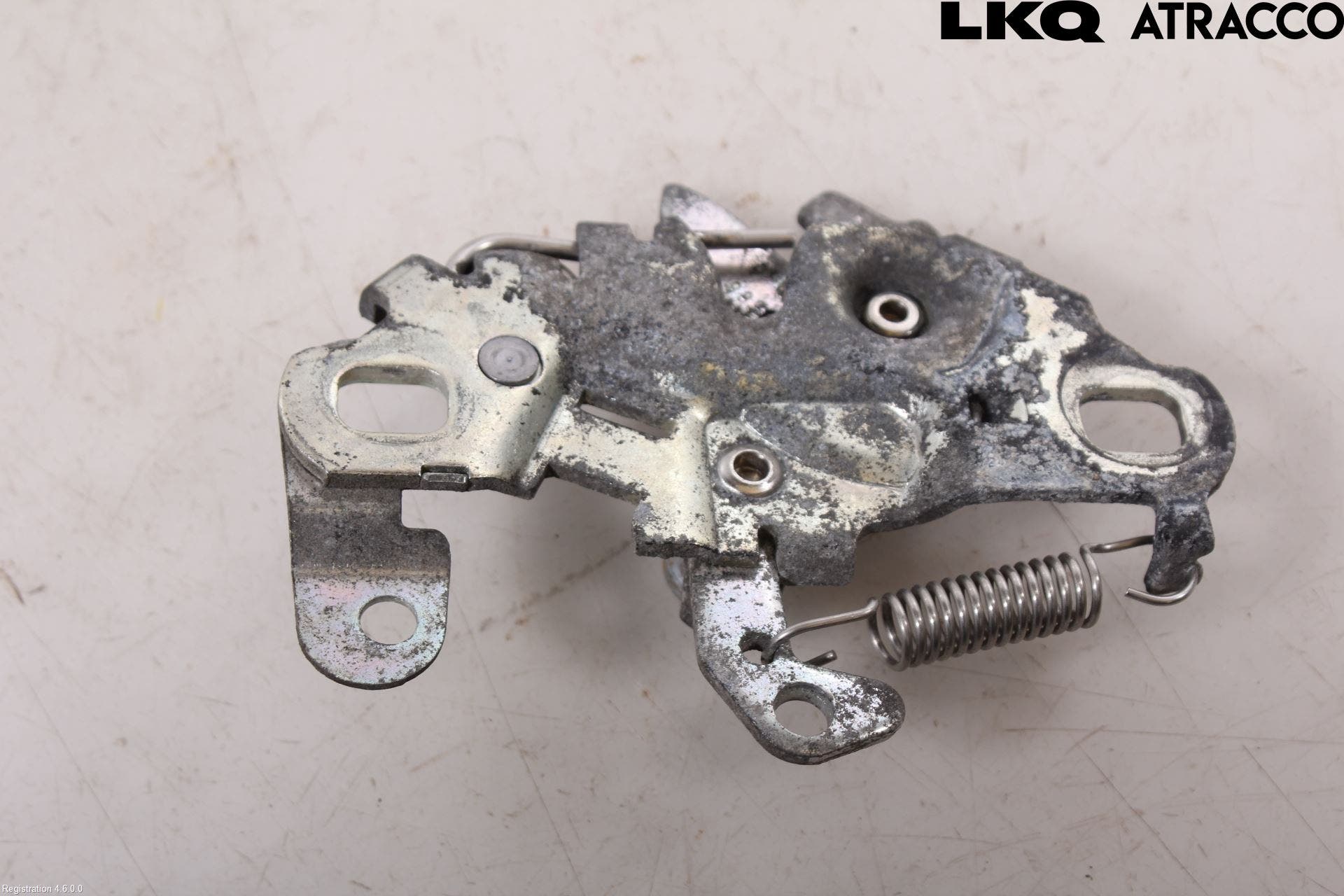 Peugeot 3008 17-24 Huvlås