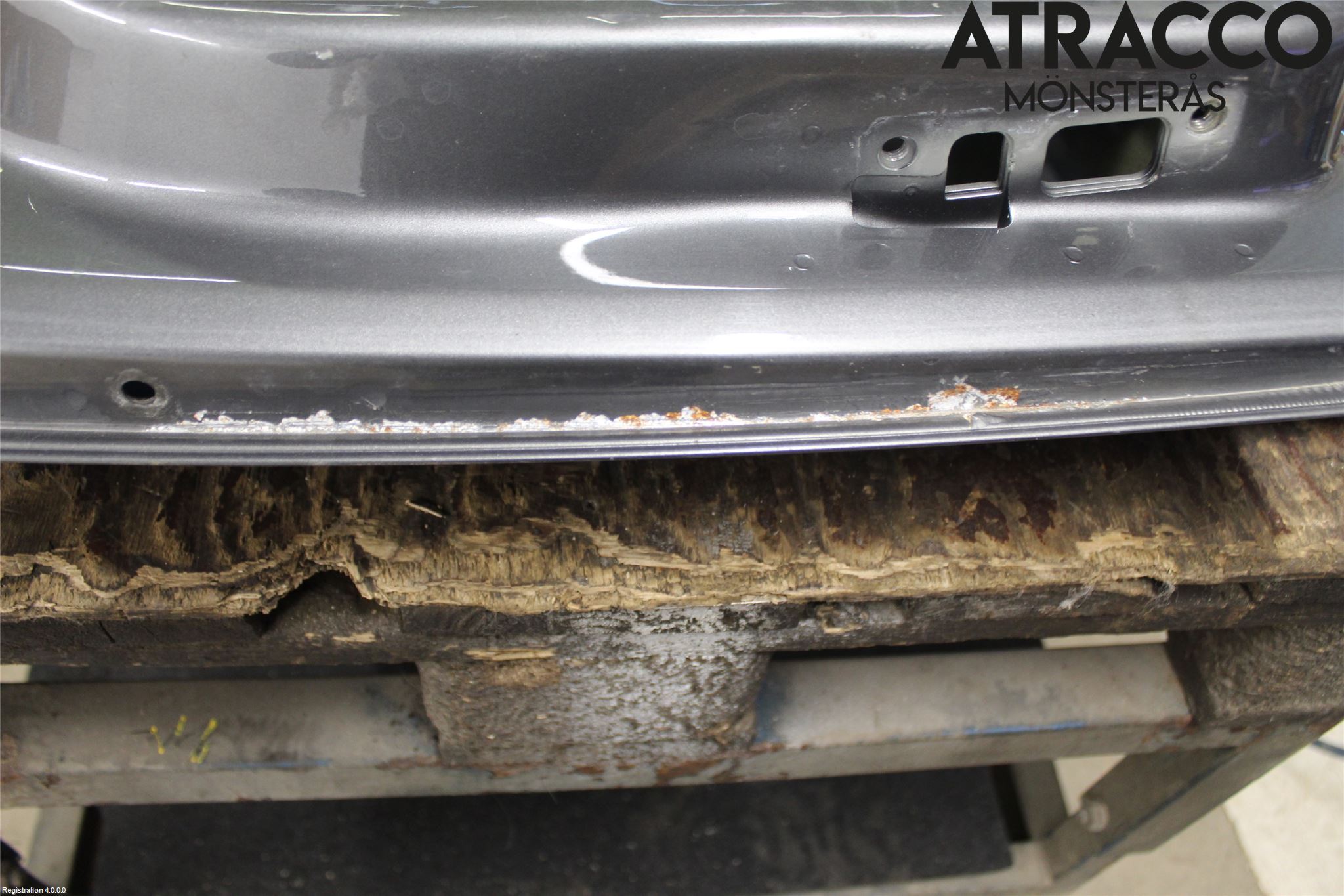 Volkswagen VW CADDY 11-15 Dörr Bak Van-Skåp Höger