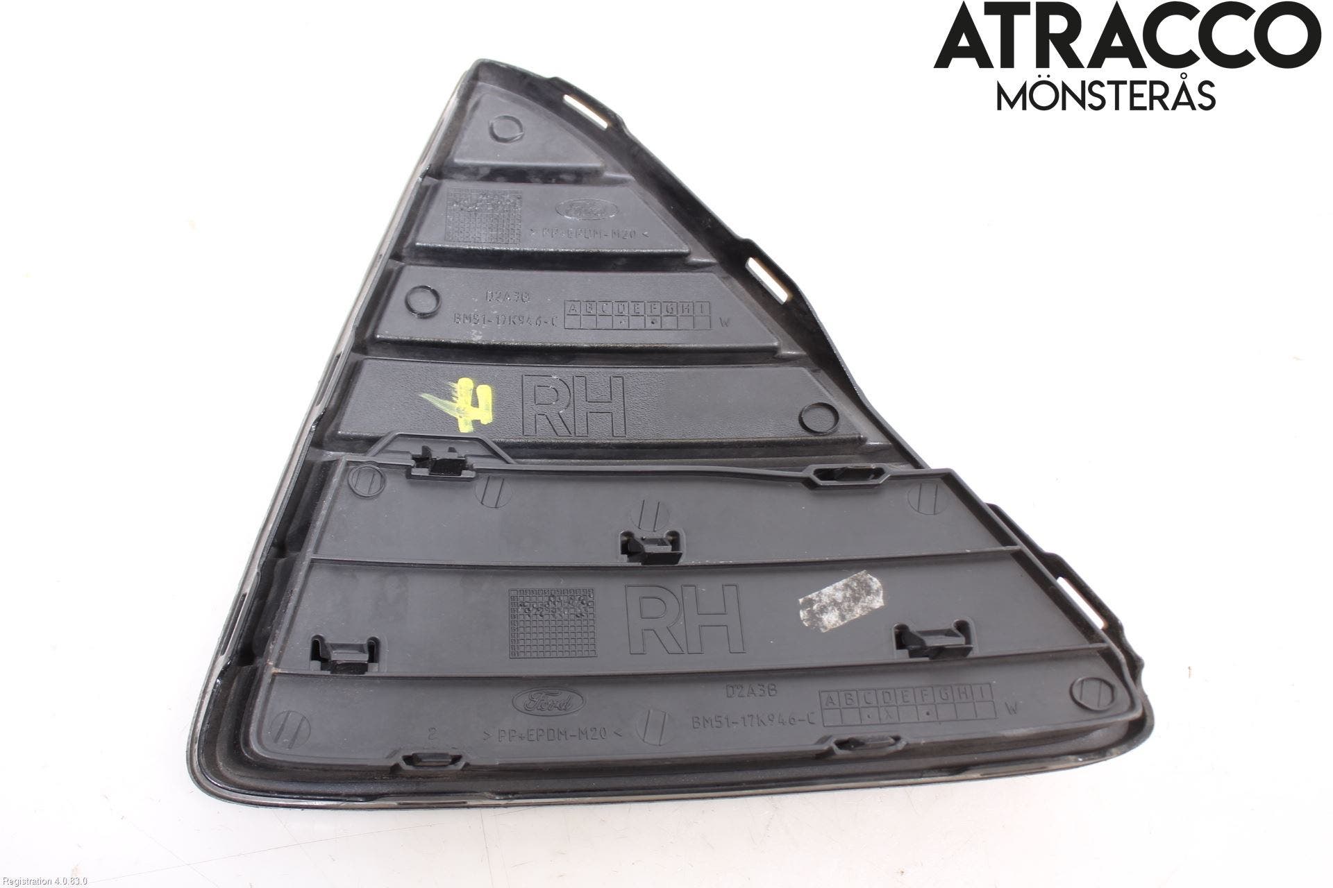 Ford FOCUS 11-14 Grilldel Höger