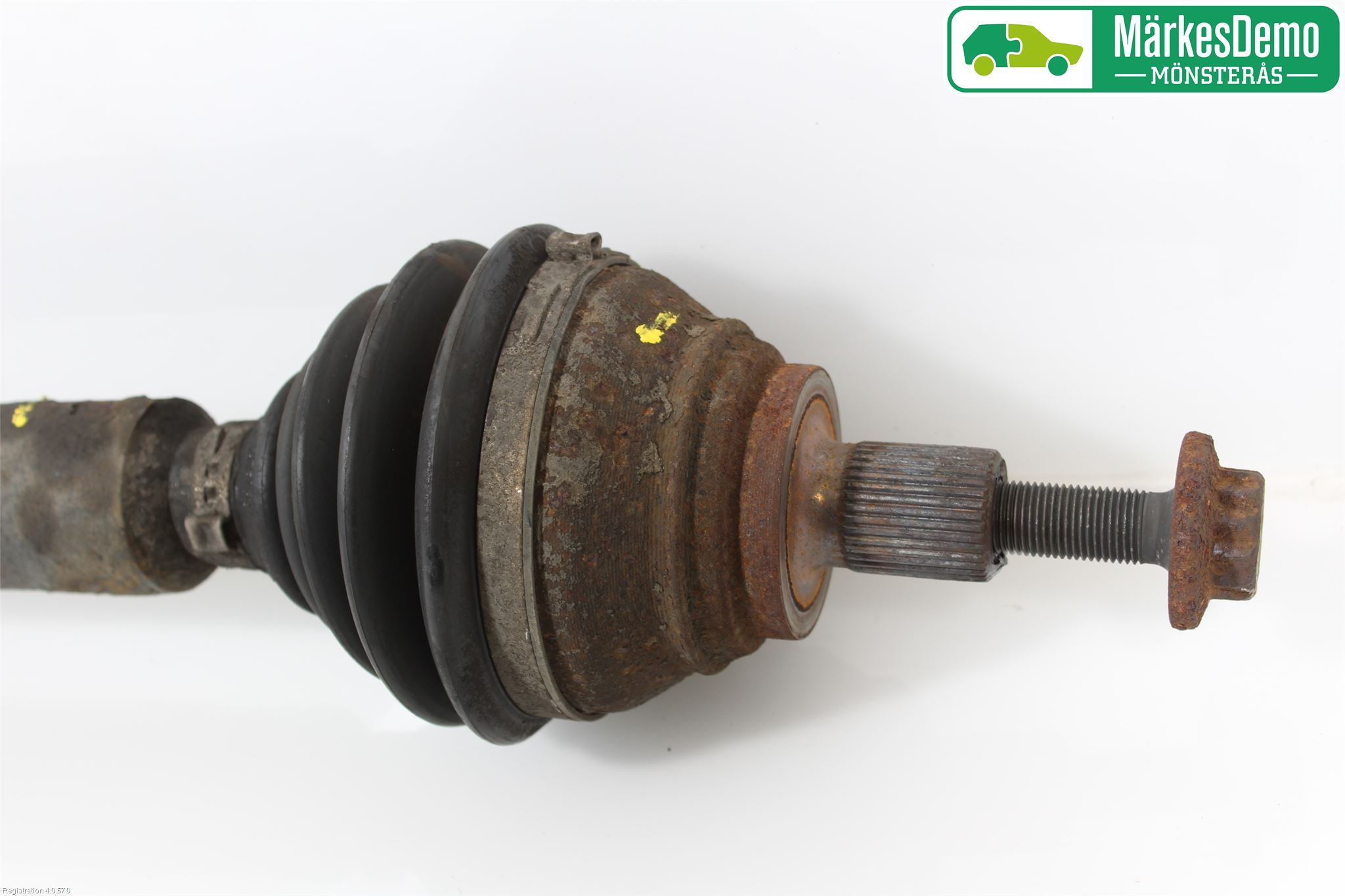Volkswagen VW TOURAN 03-10 Drivaxel Fram Höger