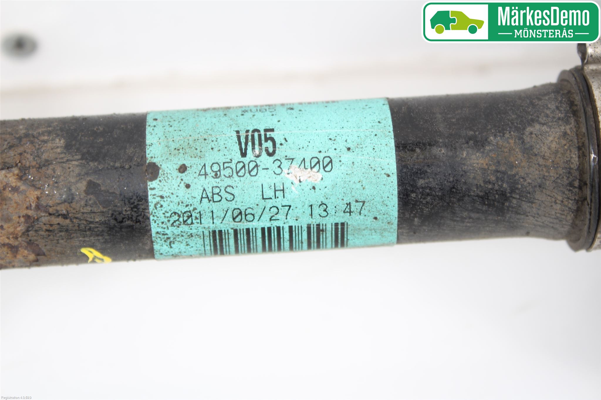 Hyundai i40 08-15 Drivaxel Fram Vänster